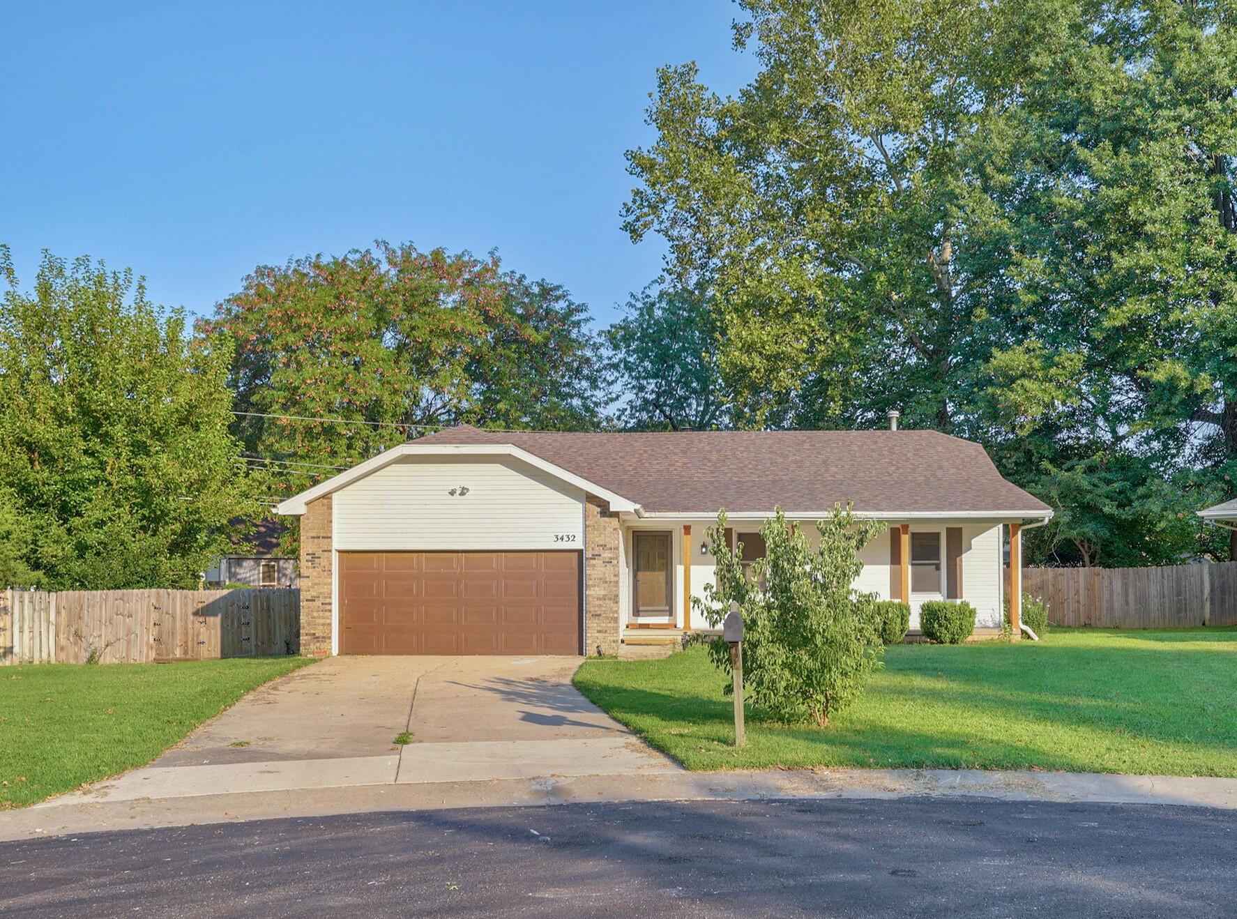 3432 W Regal Court — photo