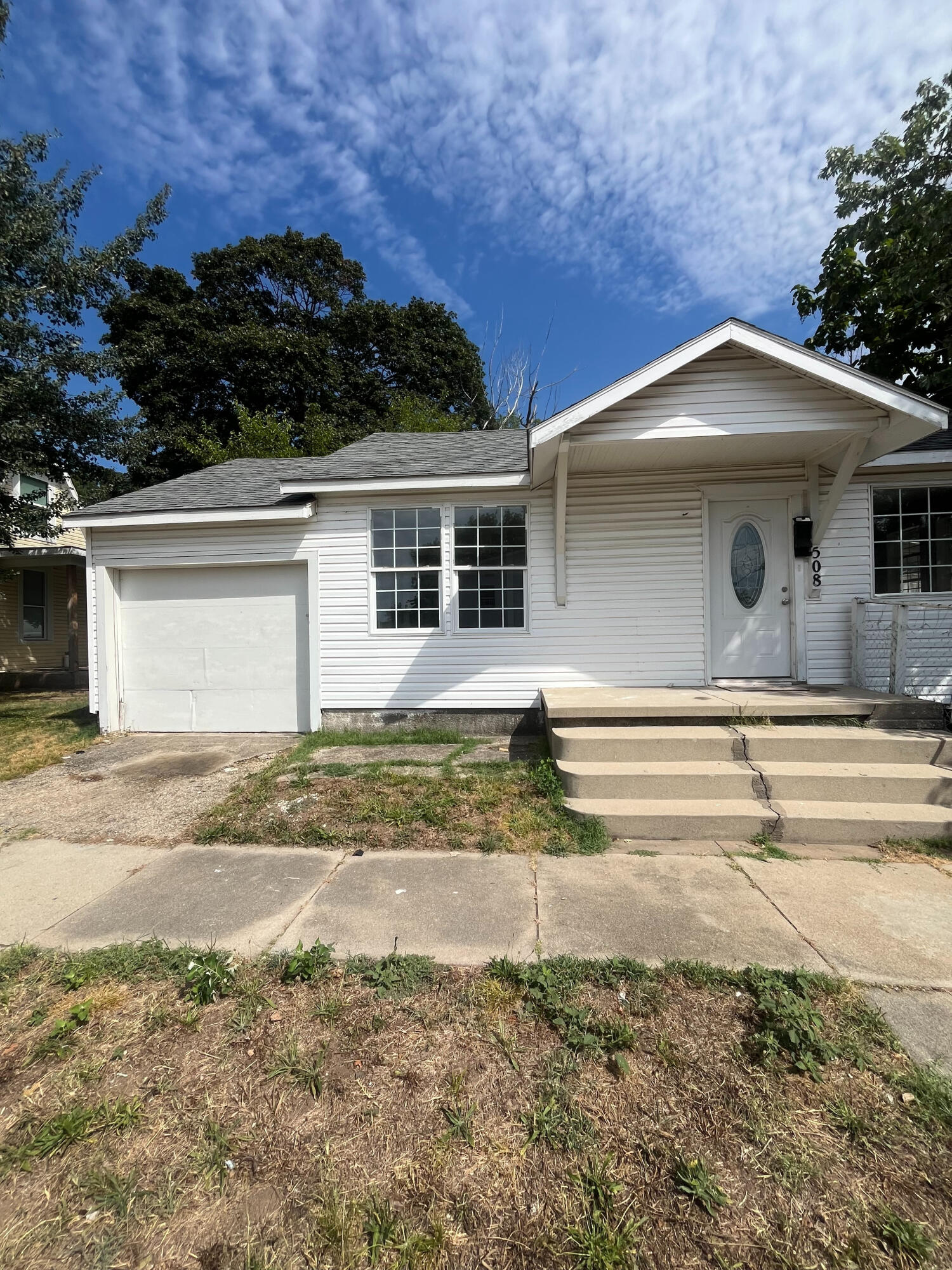 508 E Cale Street — photo