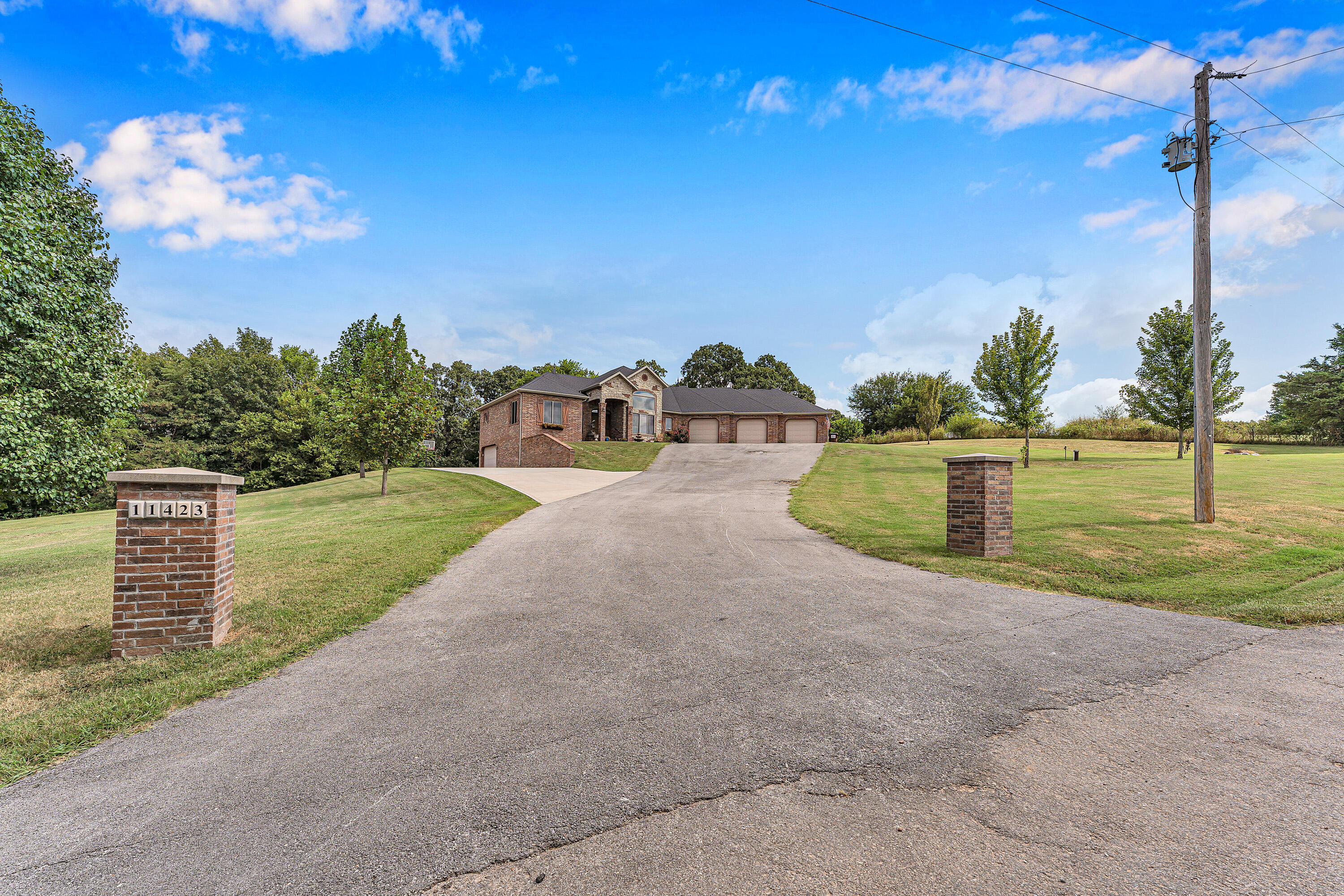 11423 Benjamin, Republic, MO 65738 — photo 3