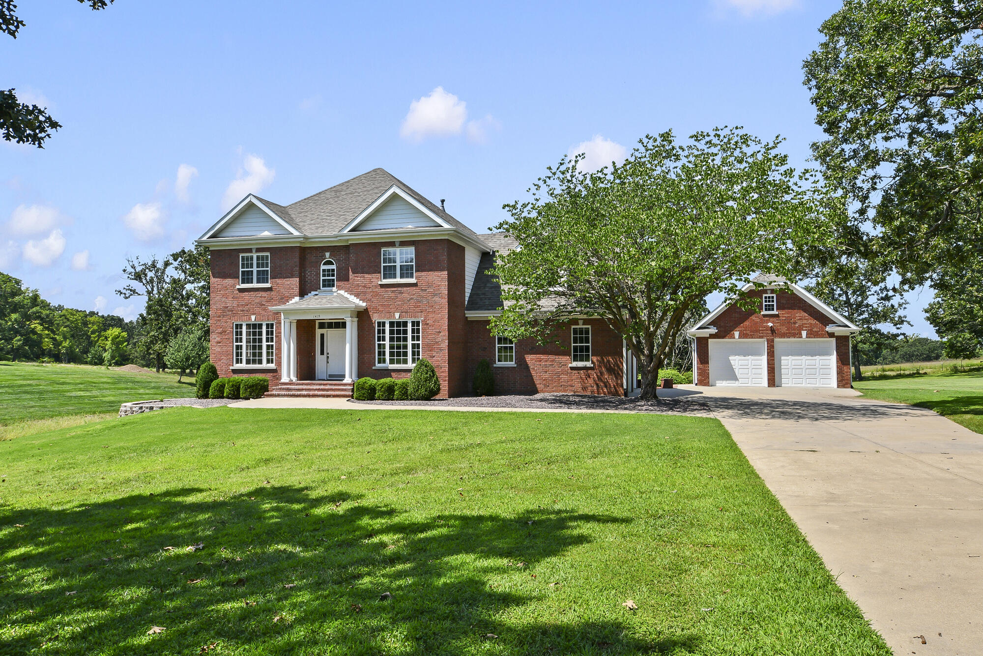 1419 Briarwood Drive — photo