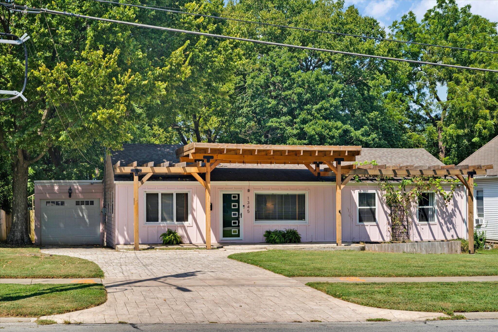 1345 E Walnut Street, Springfield, MO 65802 — photo 2