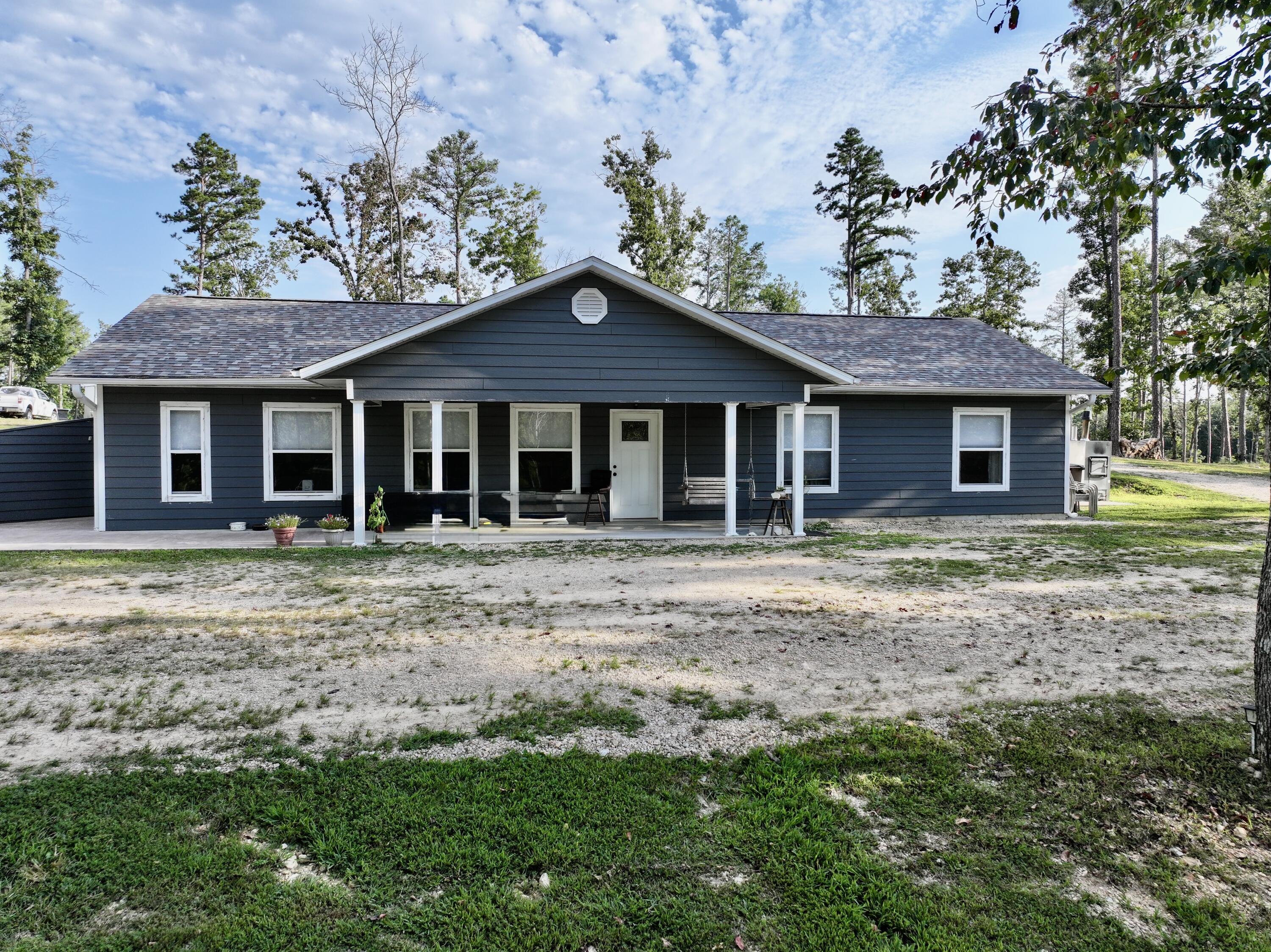 2392 Highway 34 — photo