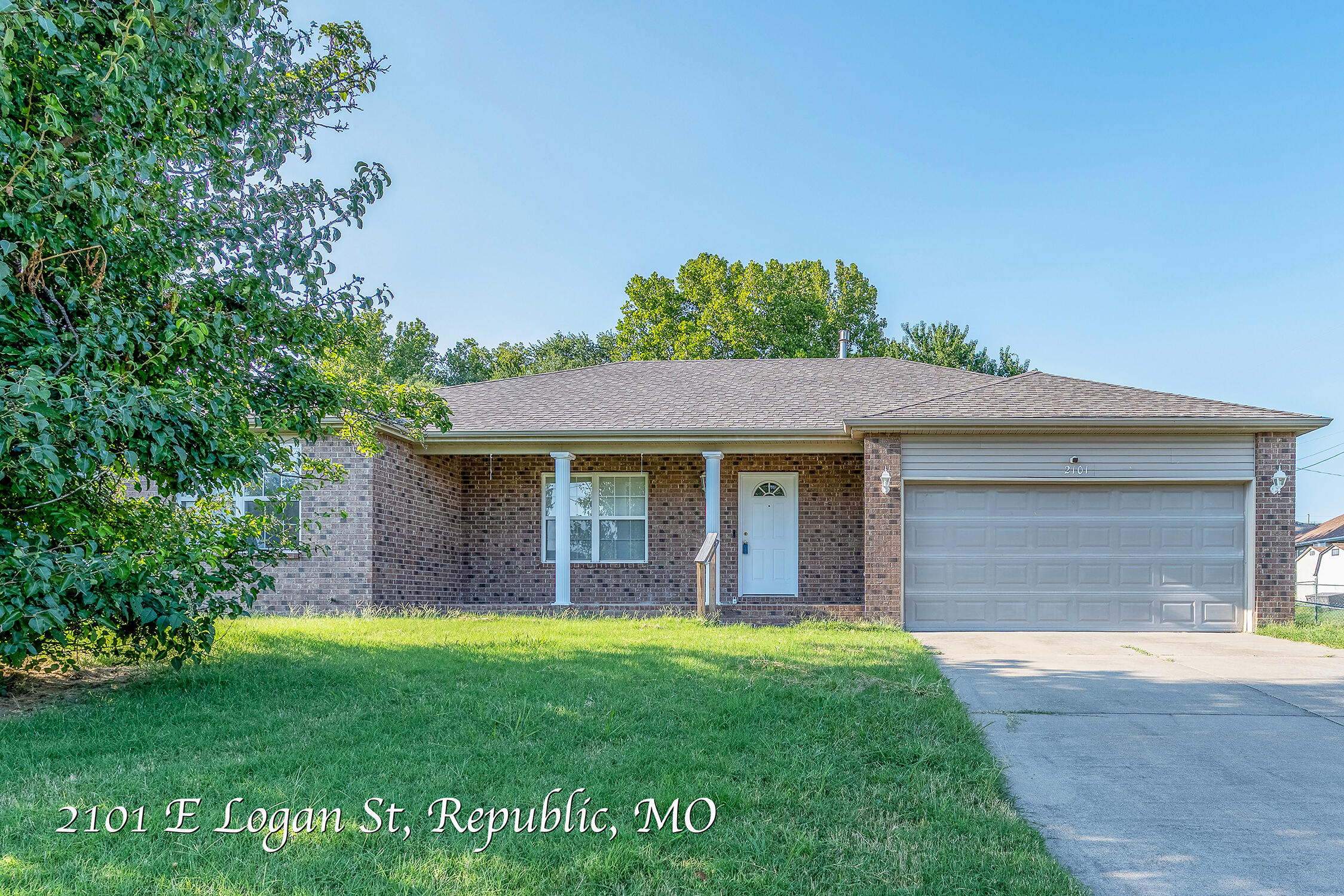 2101 E Logan Street — photo