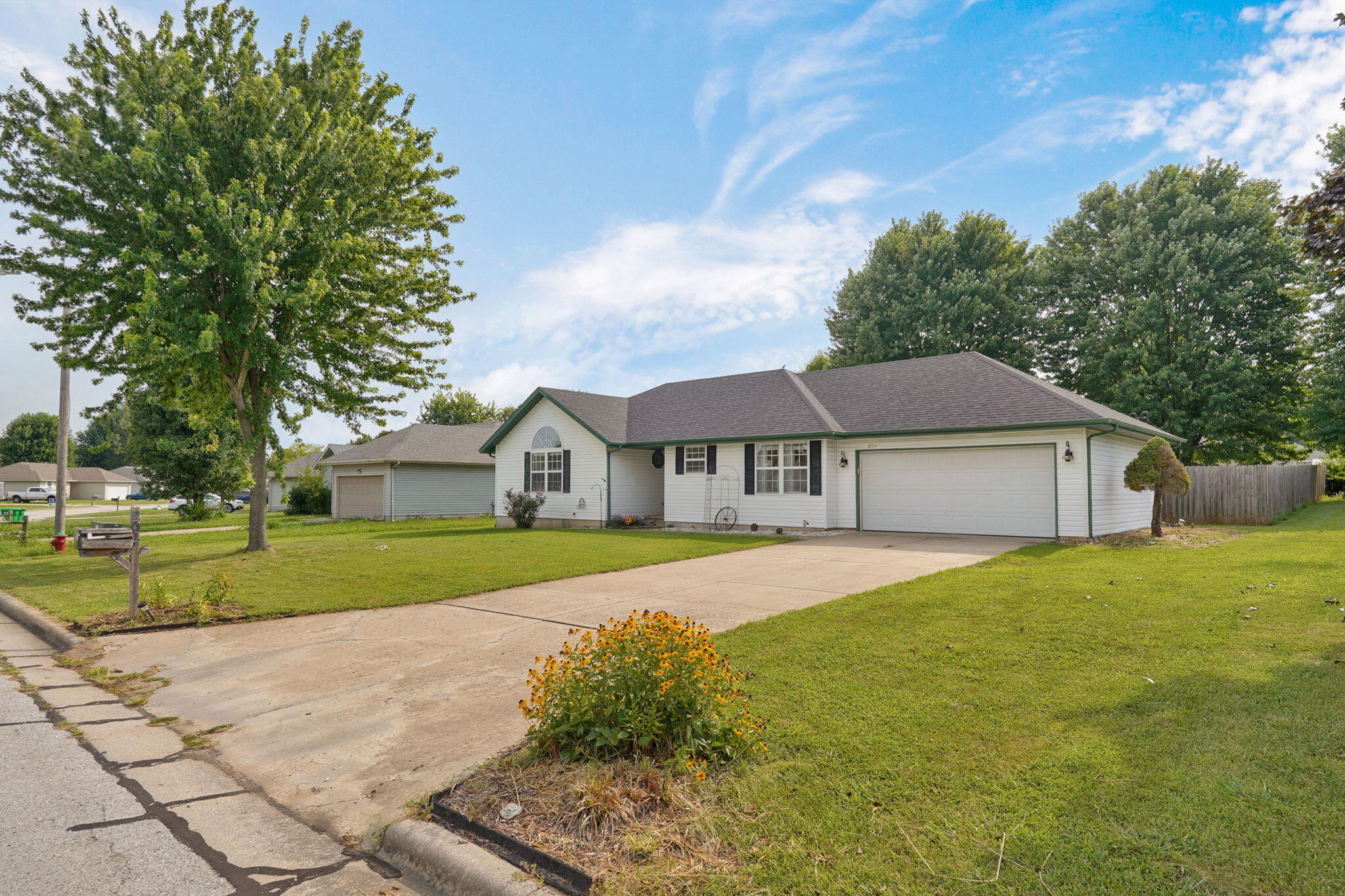 204 Arrowhead Road, Willard, MO 65781 — photo 2