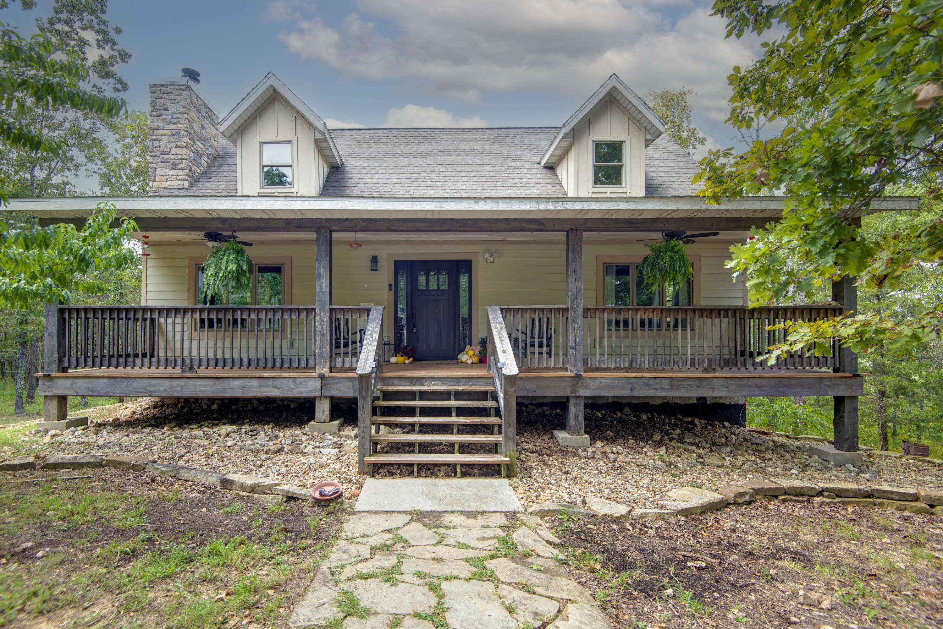 511 Timberlane Drive — photo