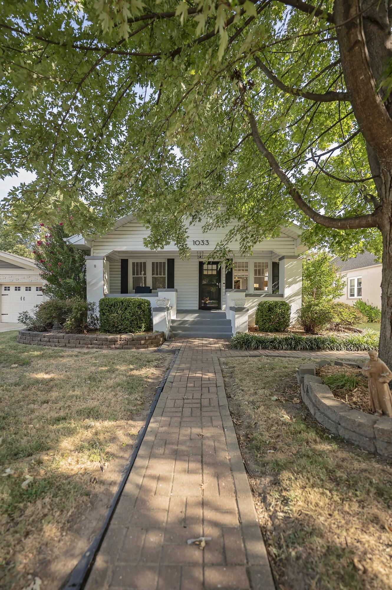1033 E Stanford Street, Springfield, MO 65807 — photo 2
