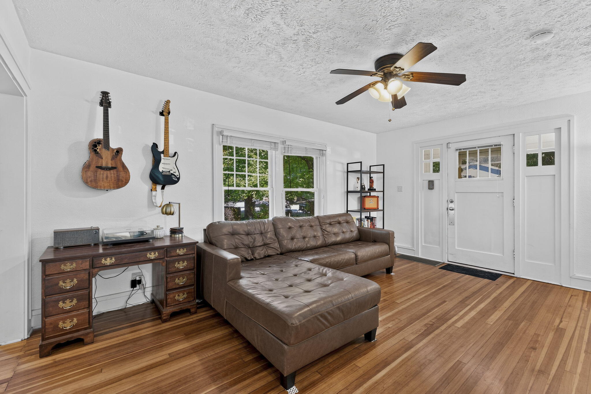 616 E Catalpa Street, Springfield, MO 65807 — photo 3