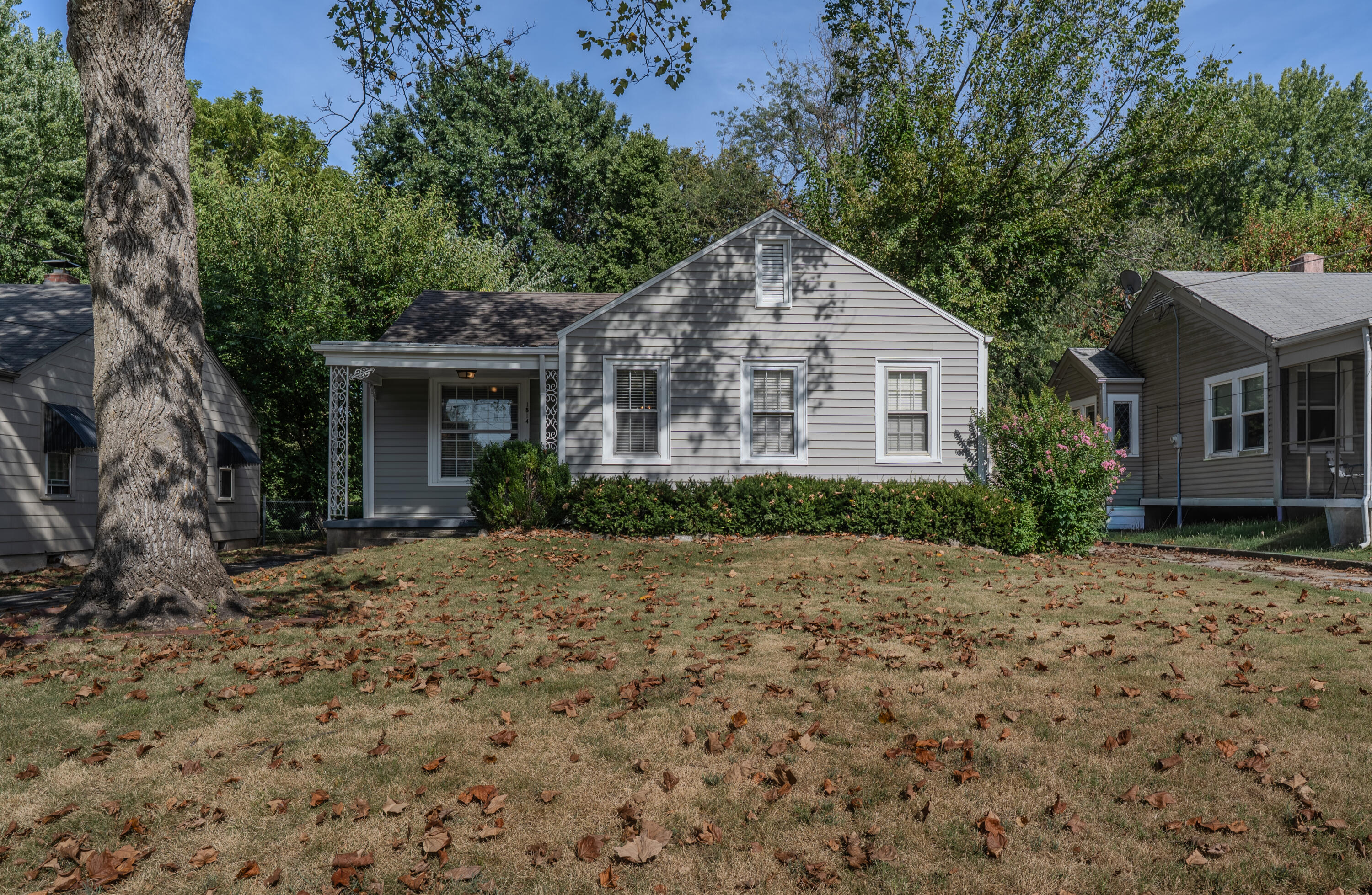1514 S Kickapoo Avenue, Springfield, MO 65804 — photo 3