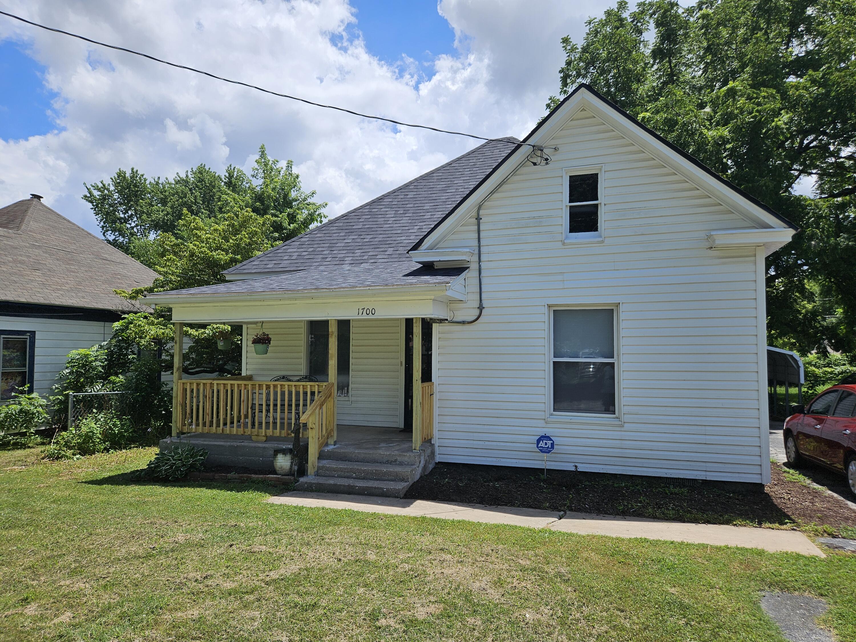 1700 W Atlantic Street — photo