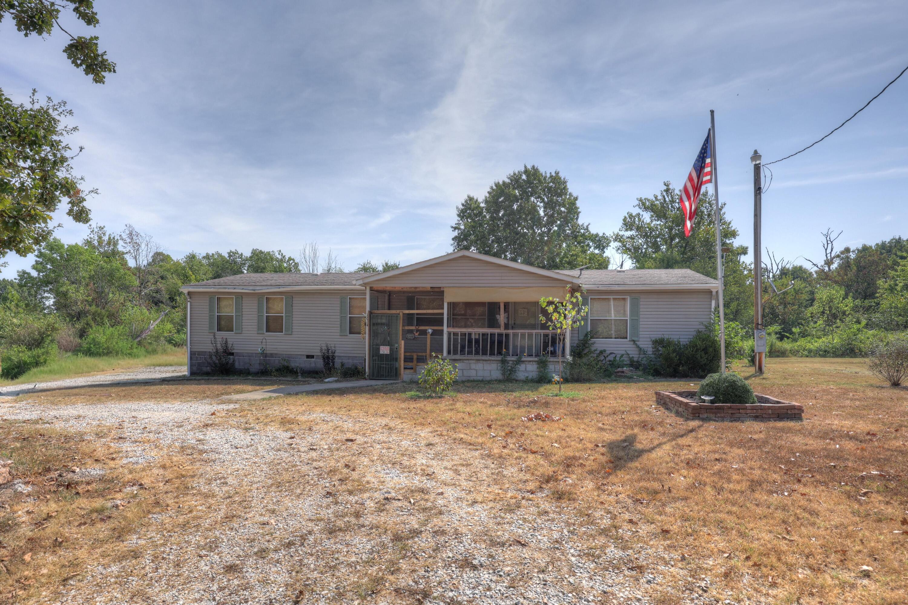 1634 Morrison Loop, Anderson, MO 64831