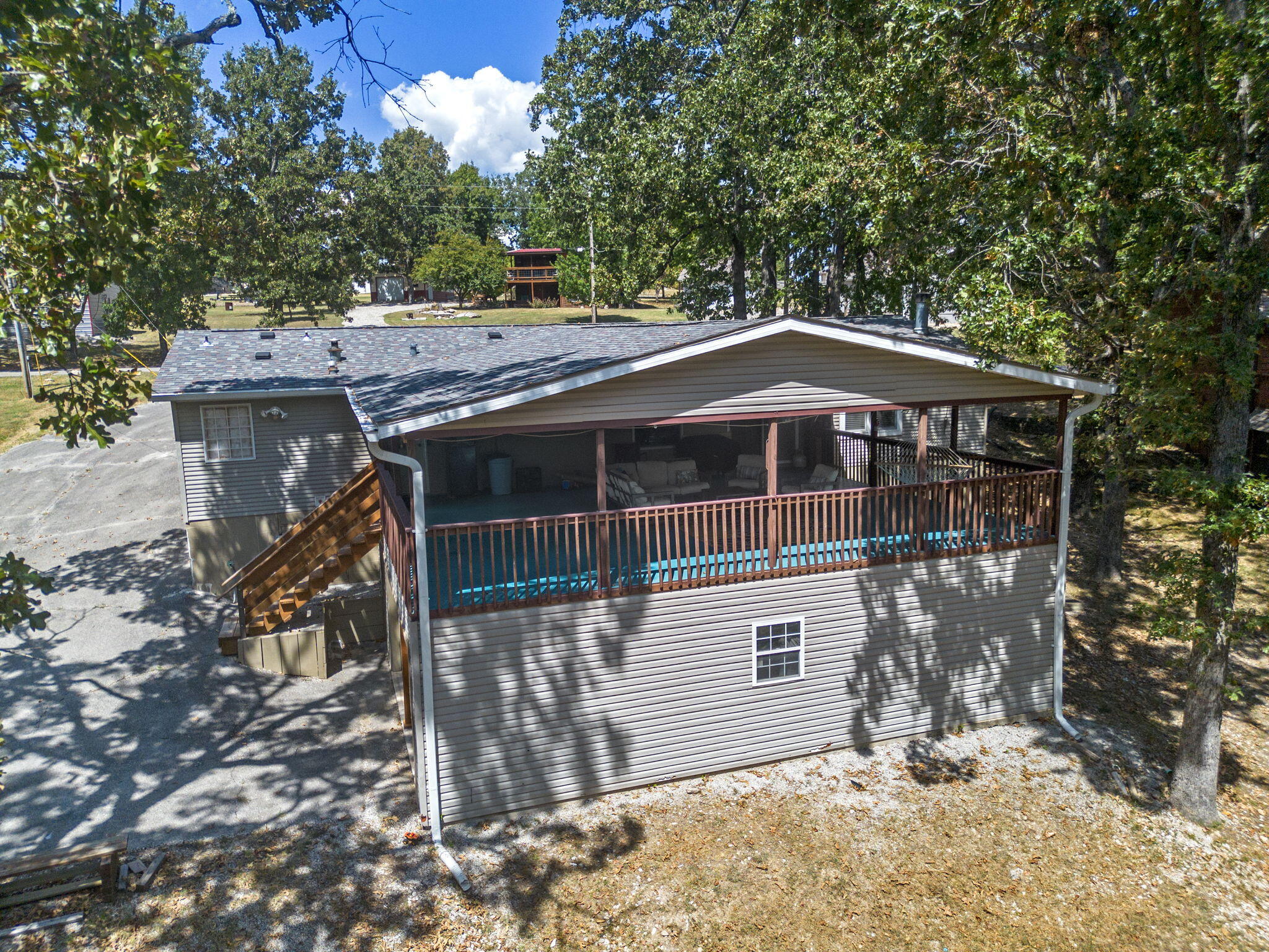 152 Linden Drive — photo