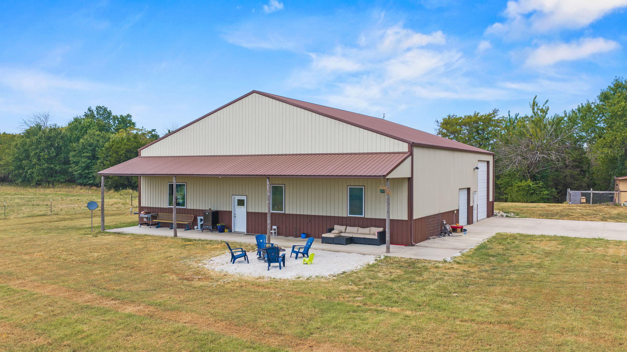 623 E 427th Road, Bolivar, MO 65613 — photo 3