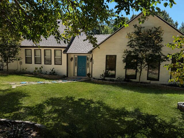 164 Mustang Lane — photo