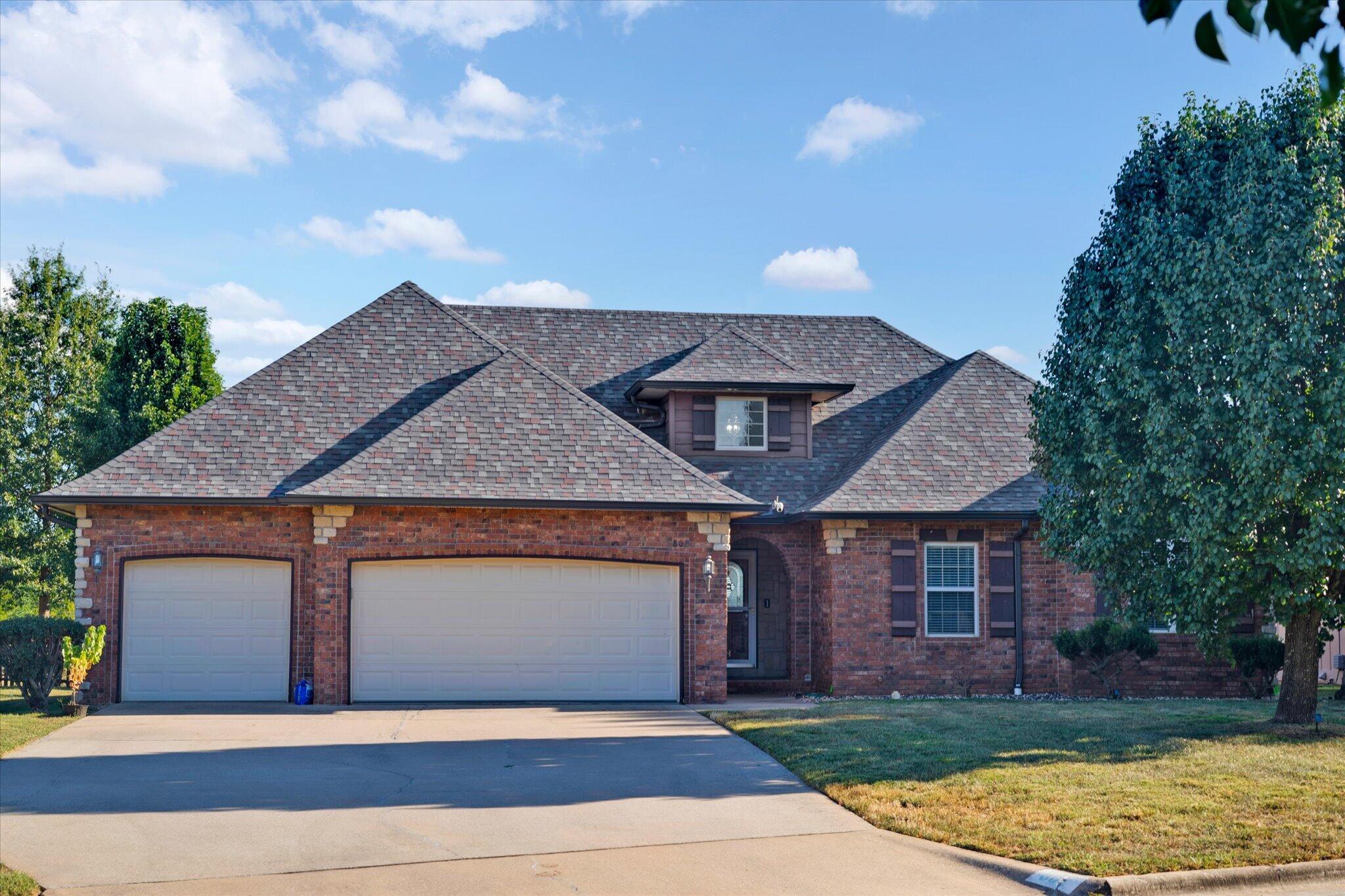 802 E Current Drive — photo