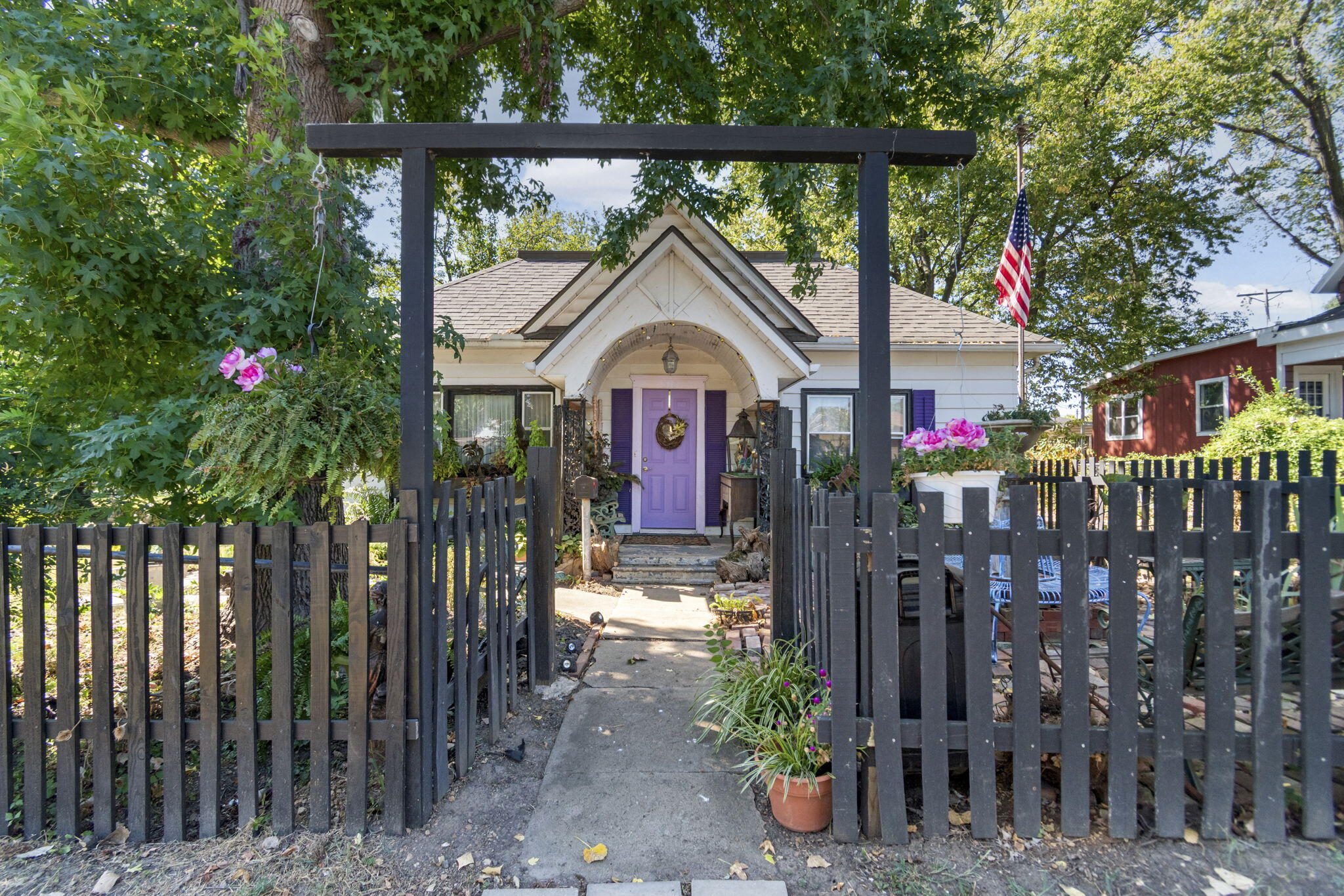 318 W Clinton Street — photo
