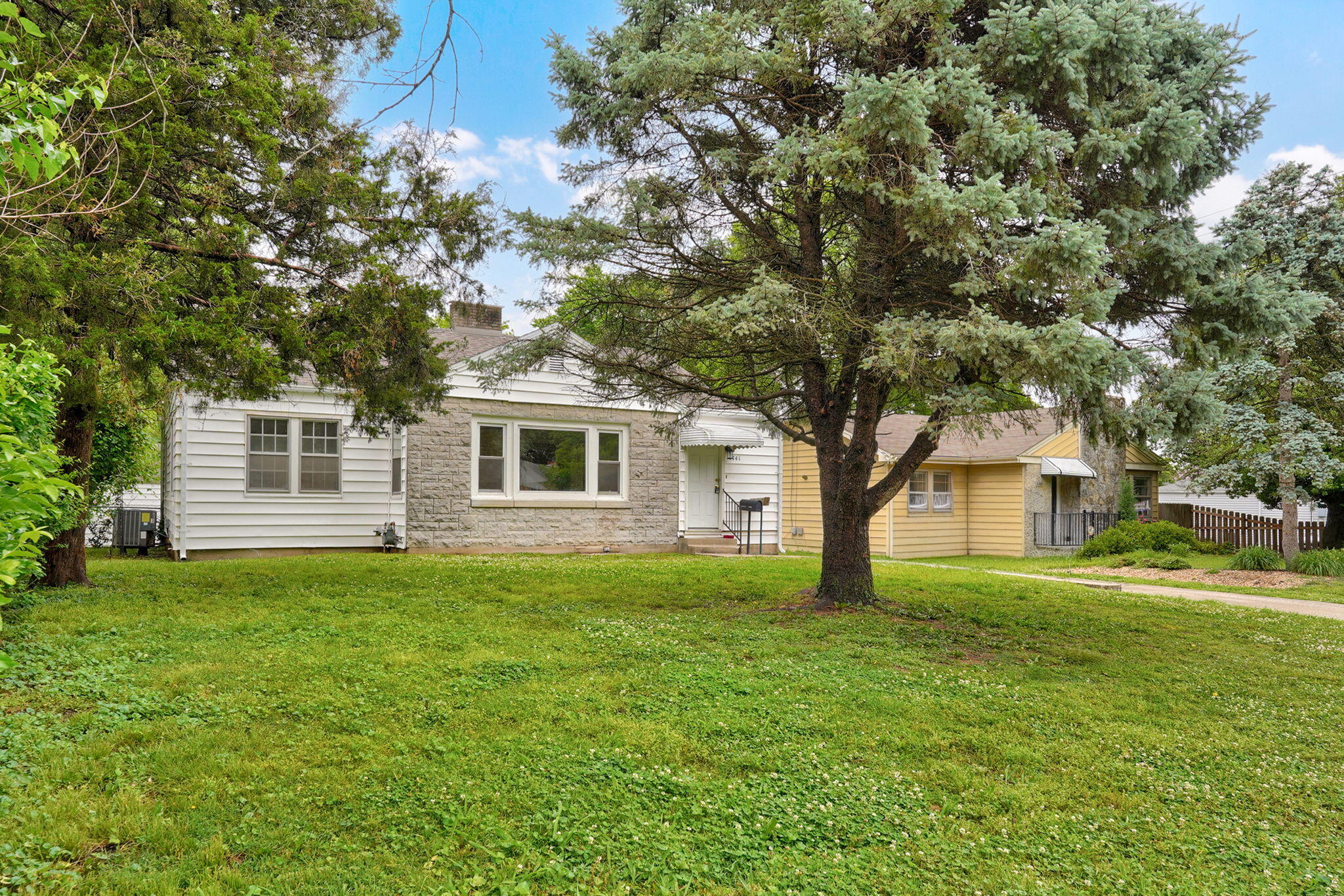 1741 E Elm Street — photo