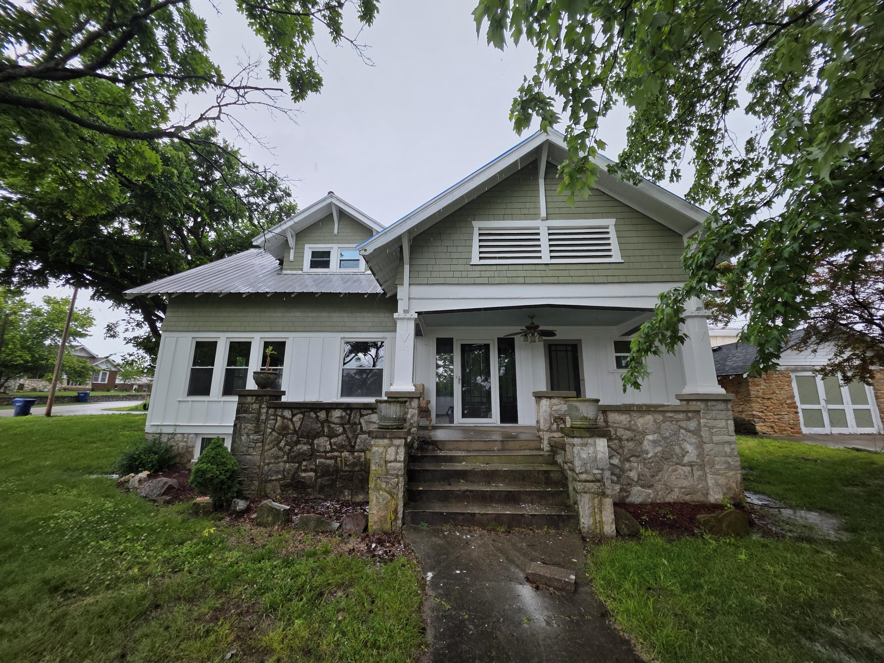 365 N Main Street — photo