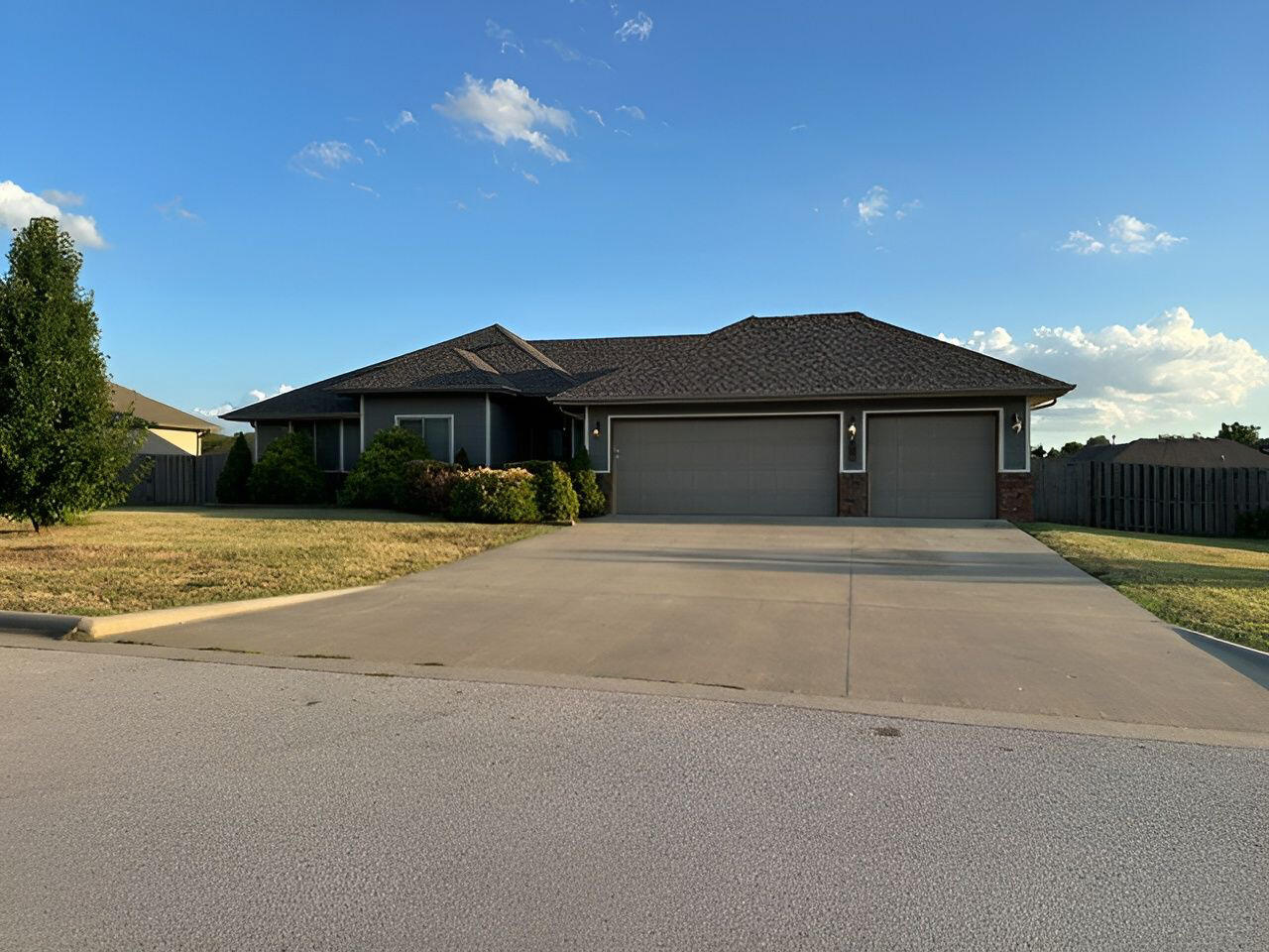 4428 W Cloverleaf Terrace — photo