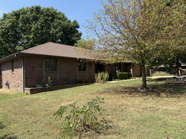 1503 Woodland Circle — photo