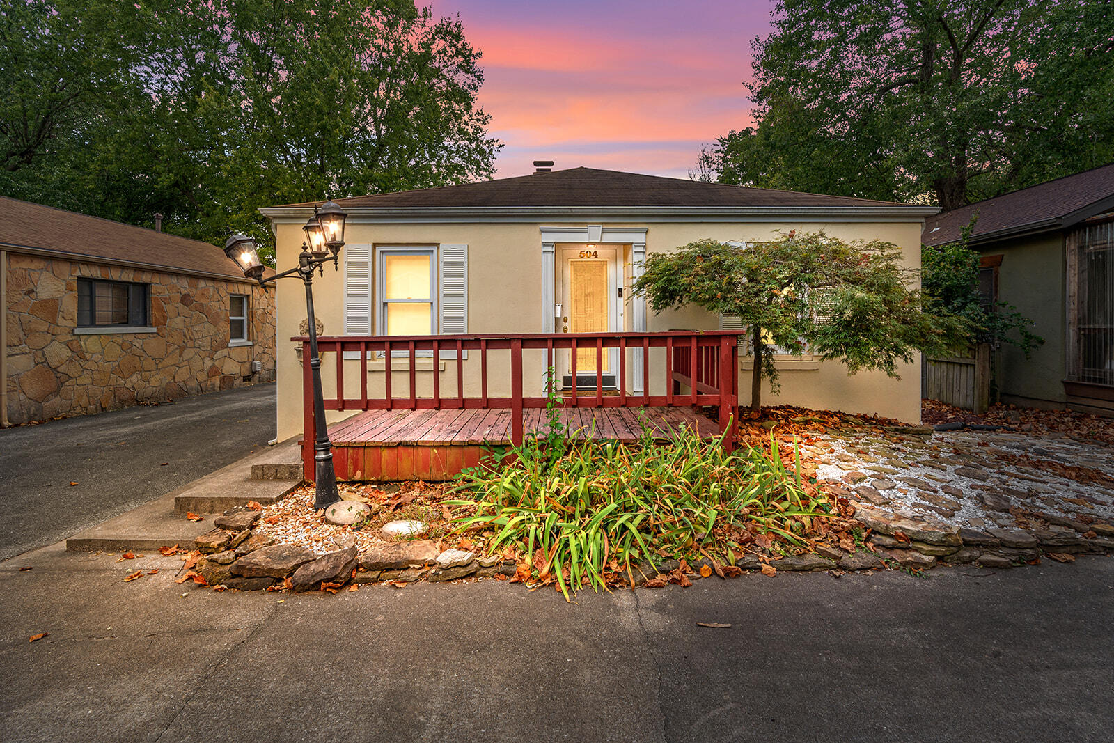 504 E Cozy Street — photo