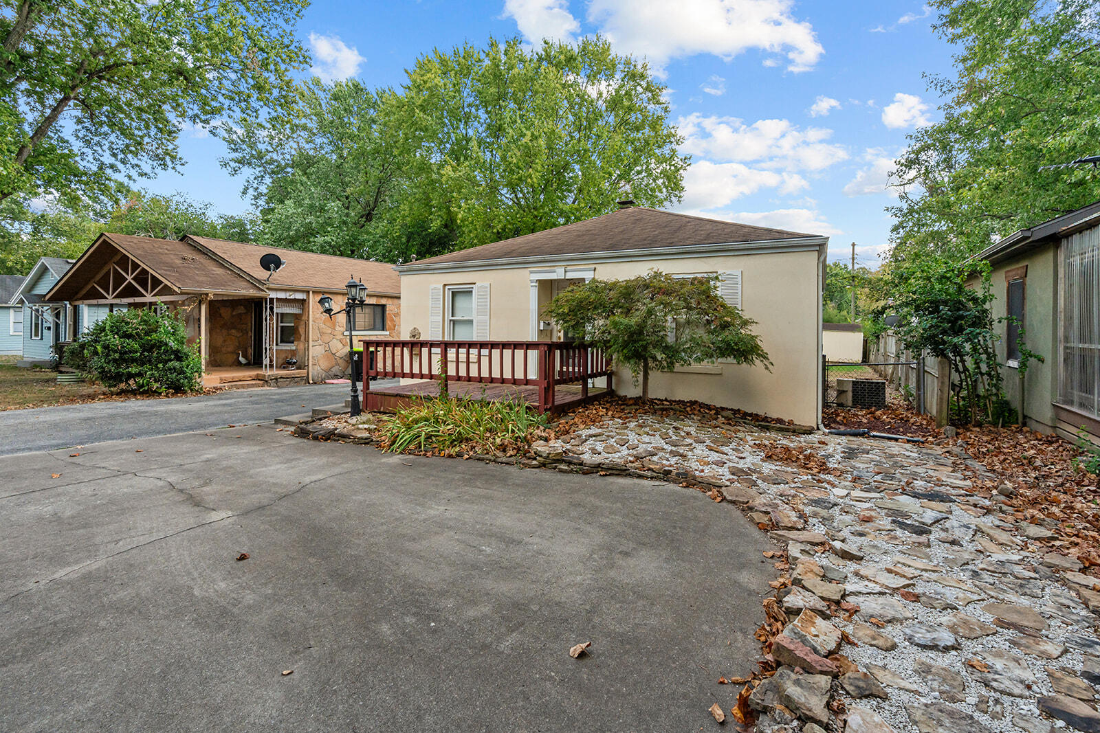 504 E Cozy Street, Springfield, MO 65807 — photo 2