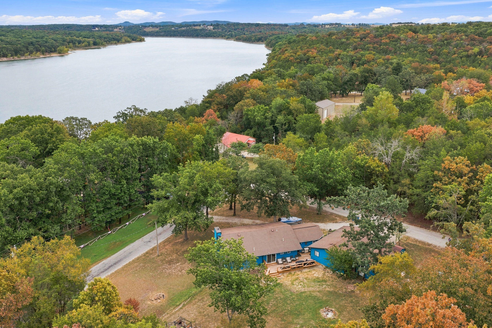 23100 E Mockingbird Drive, Golden, MO 65658 — photo 3