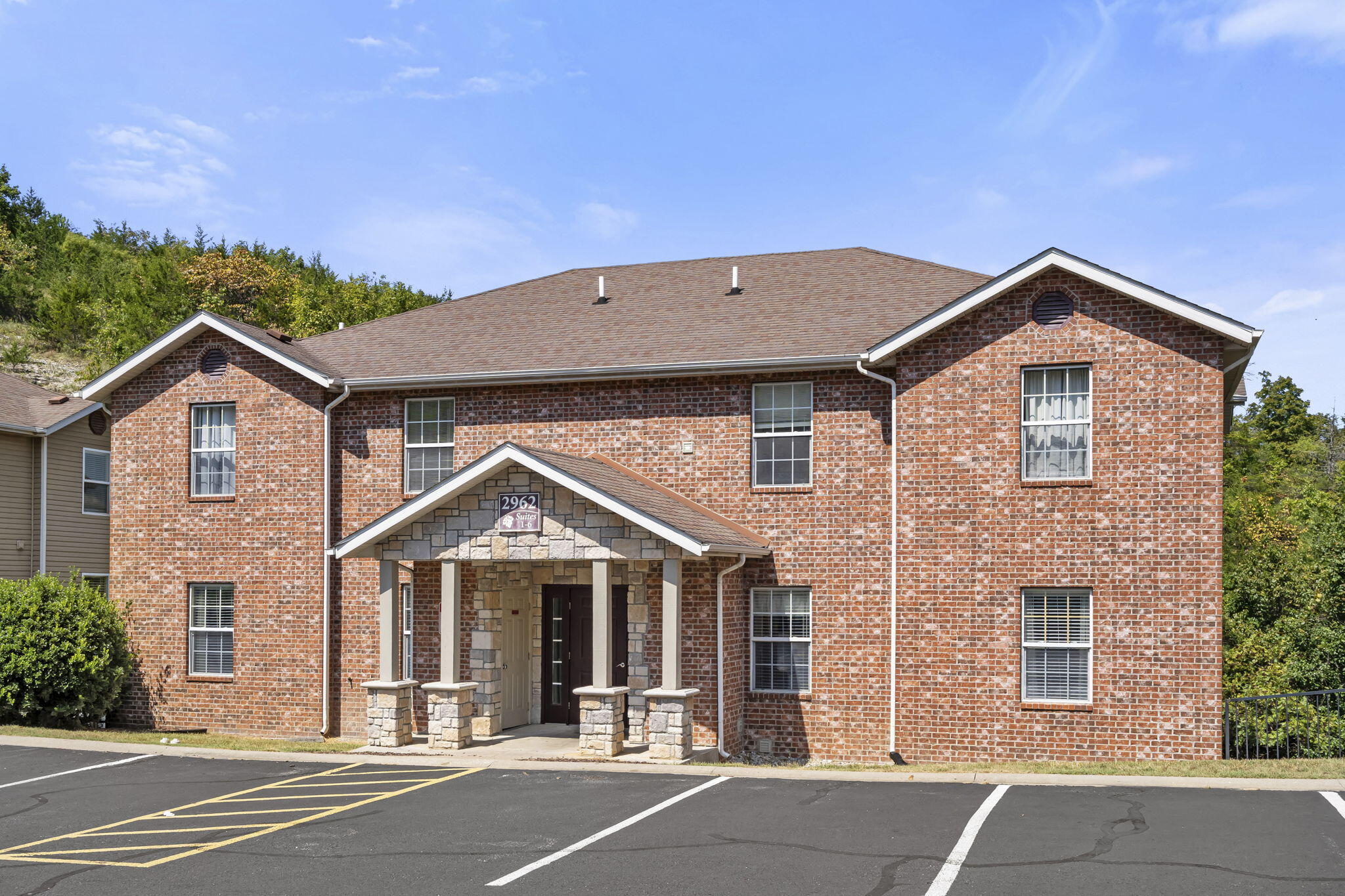 2962 Vineyards Parkway #3 — photo