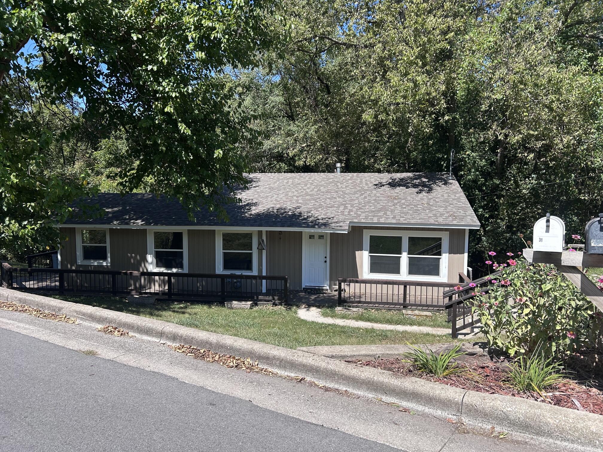 311 E Jackson Street, Ozark, MO 65721 — photo 3