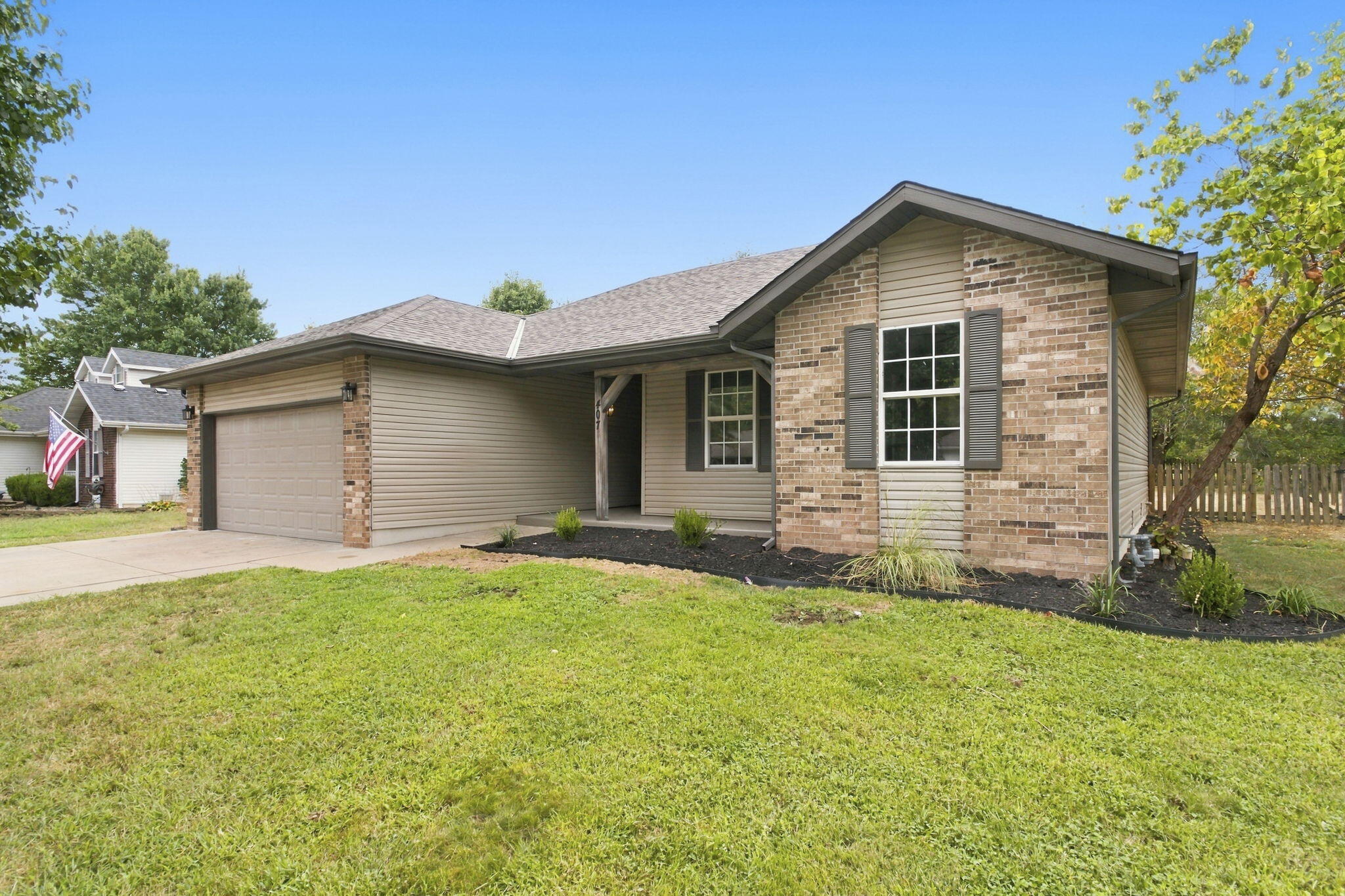407 Wampler Drive, Clever, MO 65631 — photo 2