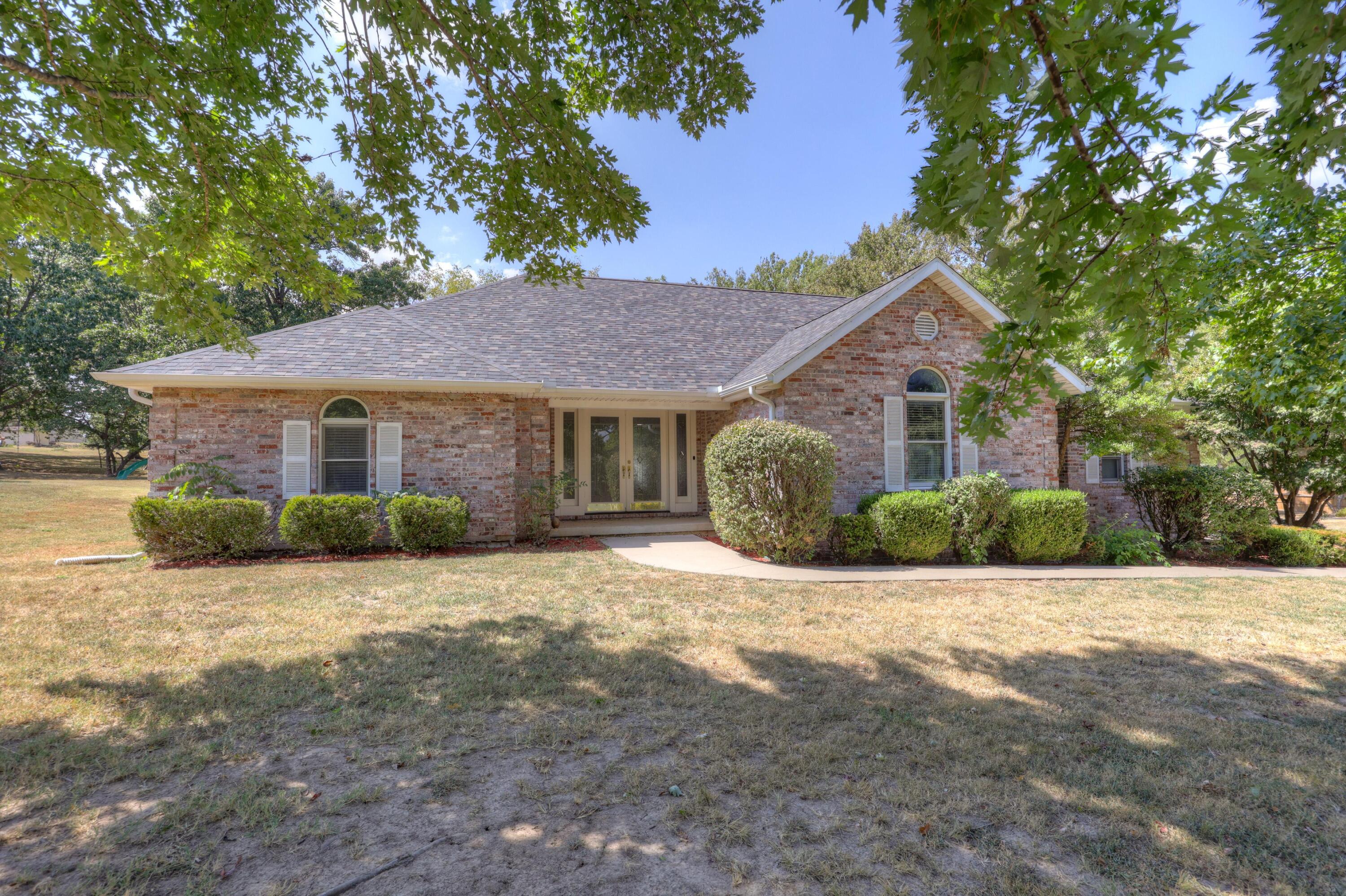 407 Split Rail Drive, Joplin, MO 64801 — photo 2