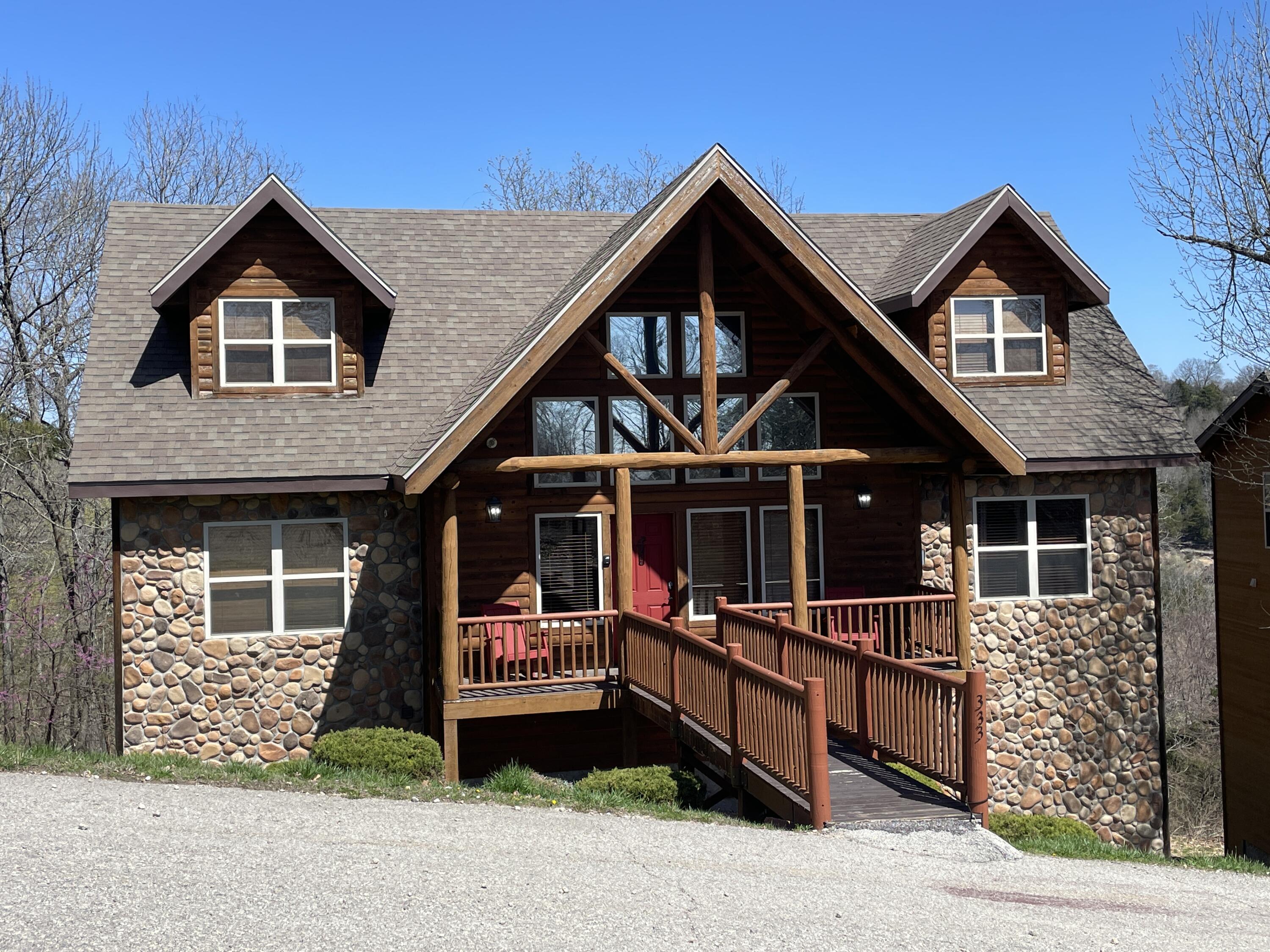 333 Willow Oak Lane — photo