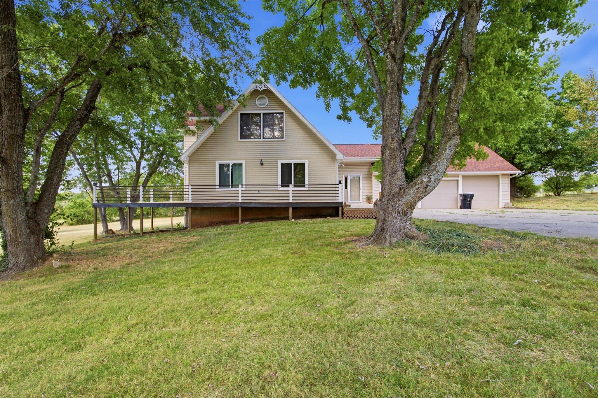2775 W Heritage Drive — photo