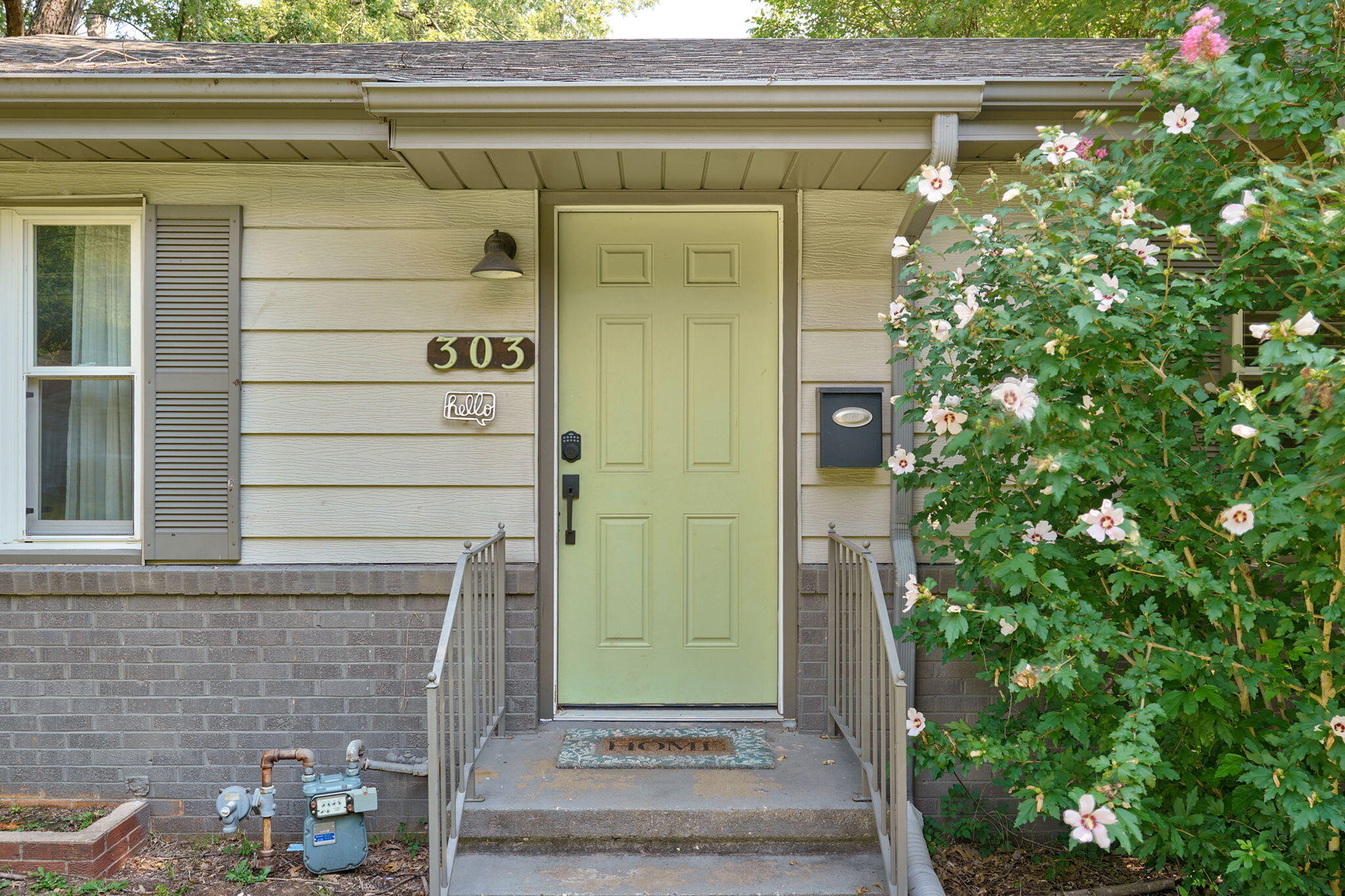 303 E Cherokee Street, Springfield, MO 65807 — photo 3