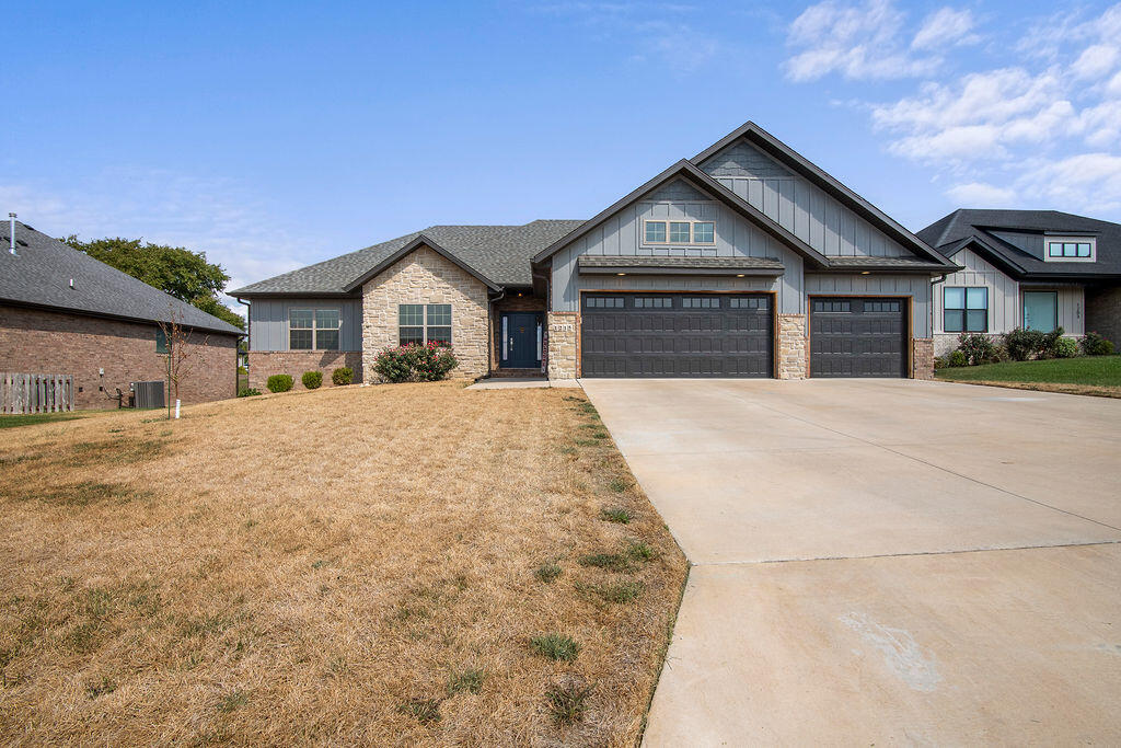 1215 W Sage Court — photo