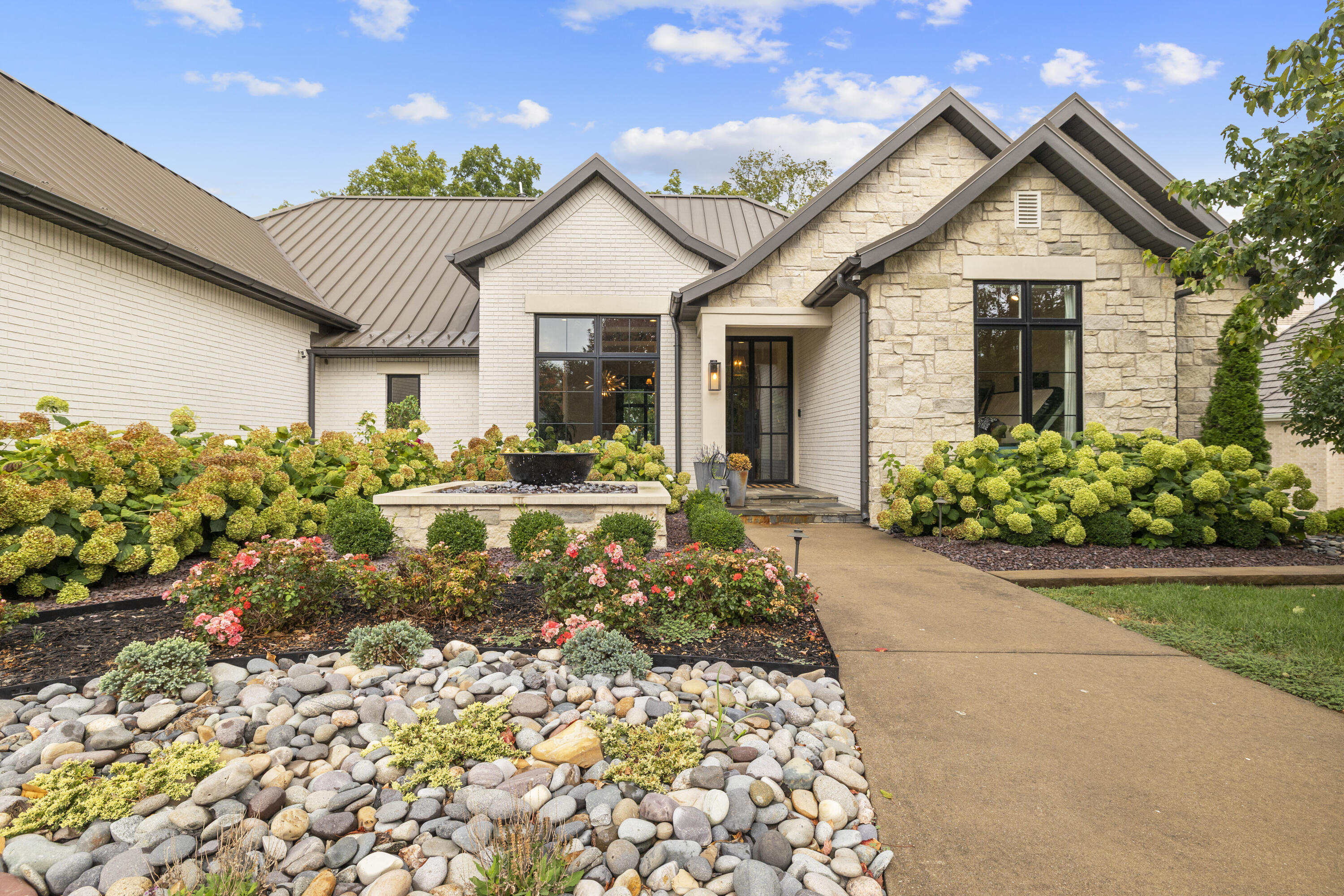 5273 S Applecross Way — photo