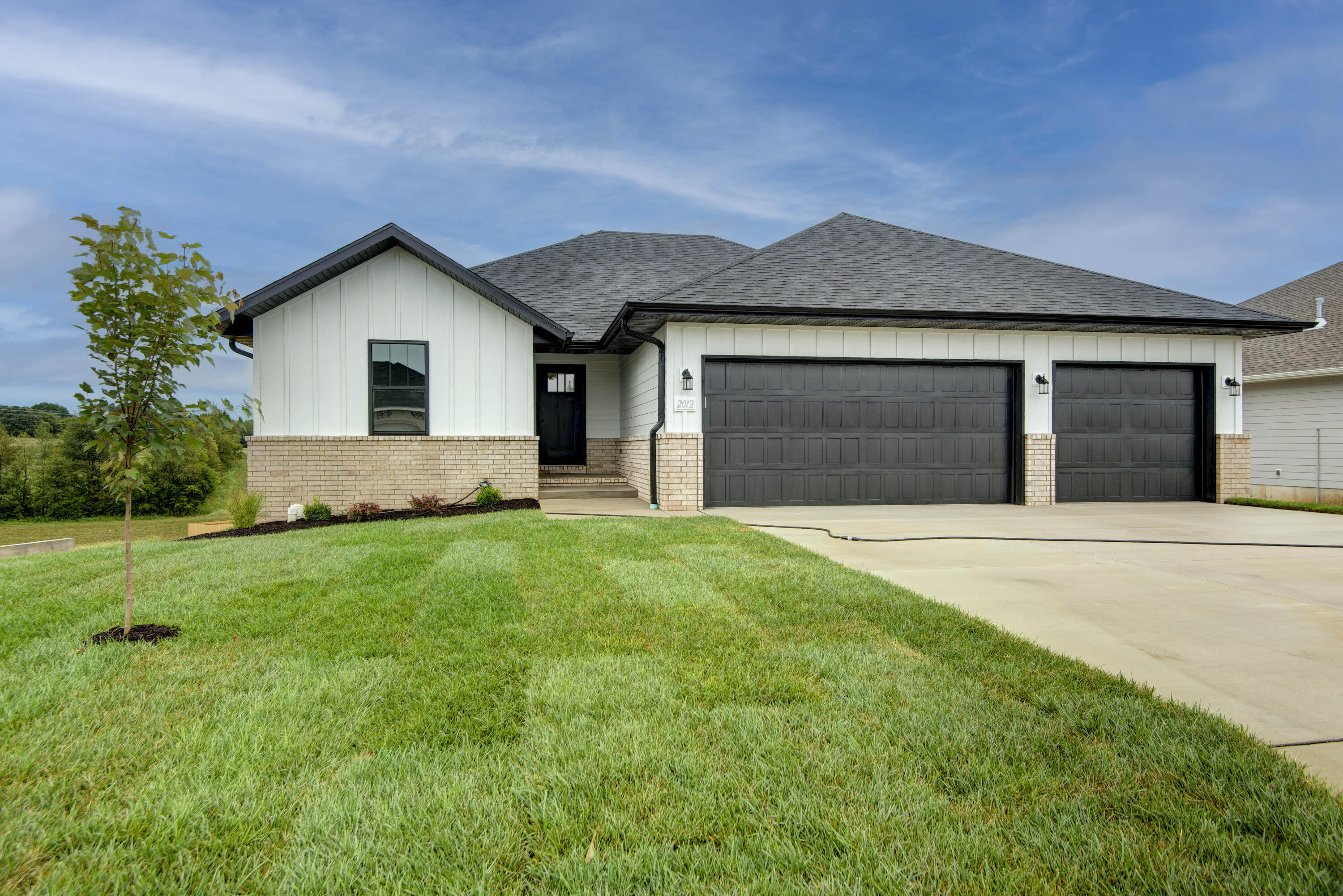 2204 S Grassmier Road Lot 33 — photo