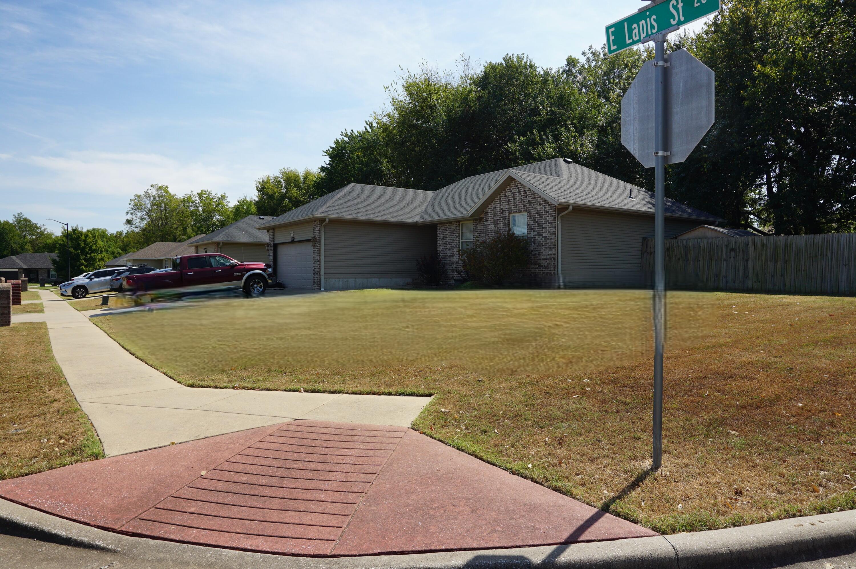 230 E Lapis Avenue, Republic, MO 65738 — photo 3