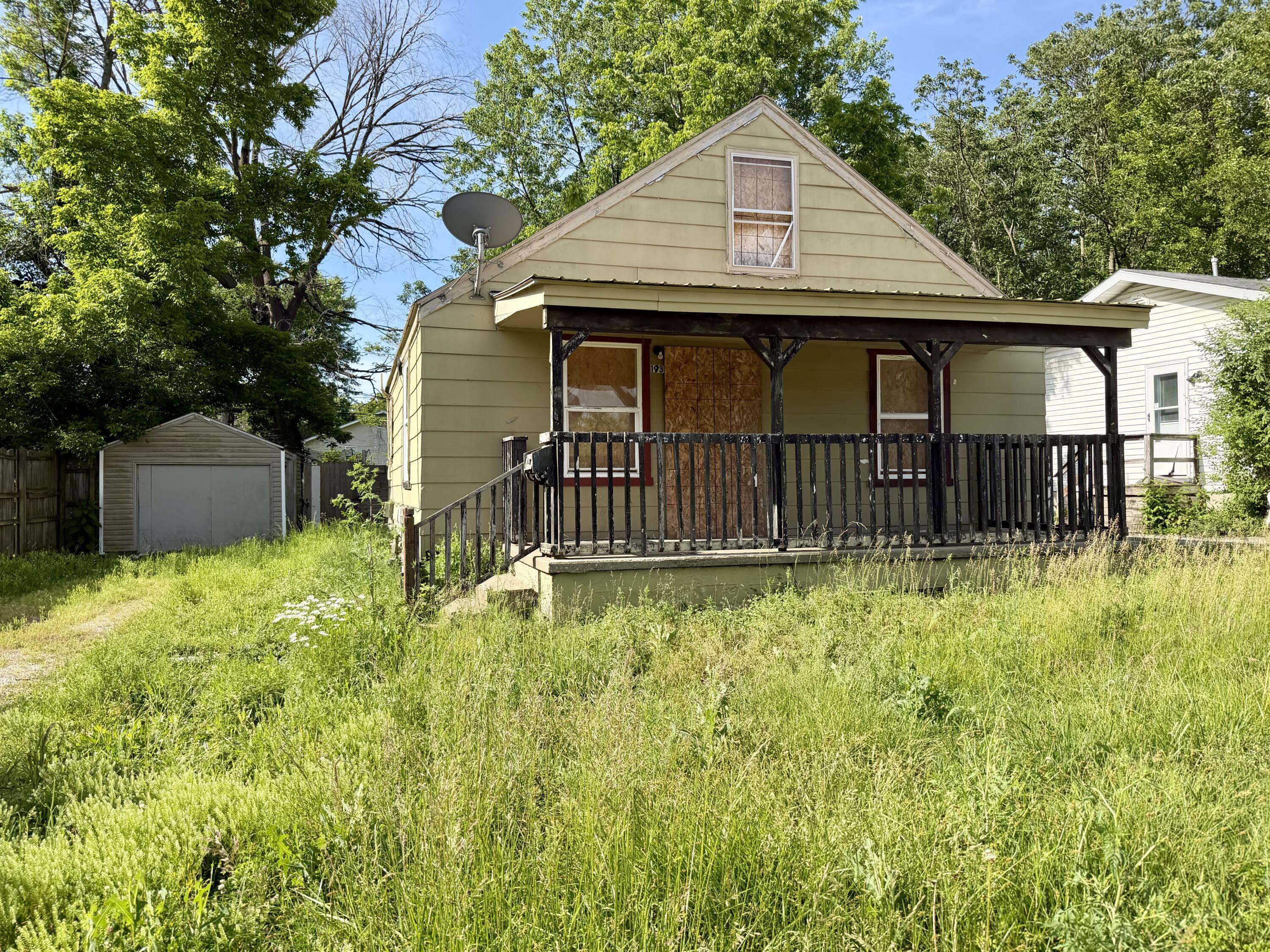 1936 E Cairo Street — photo