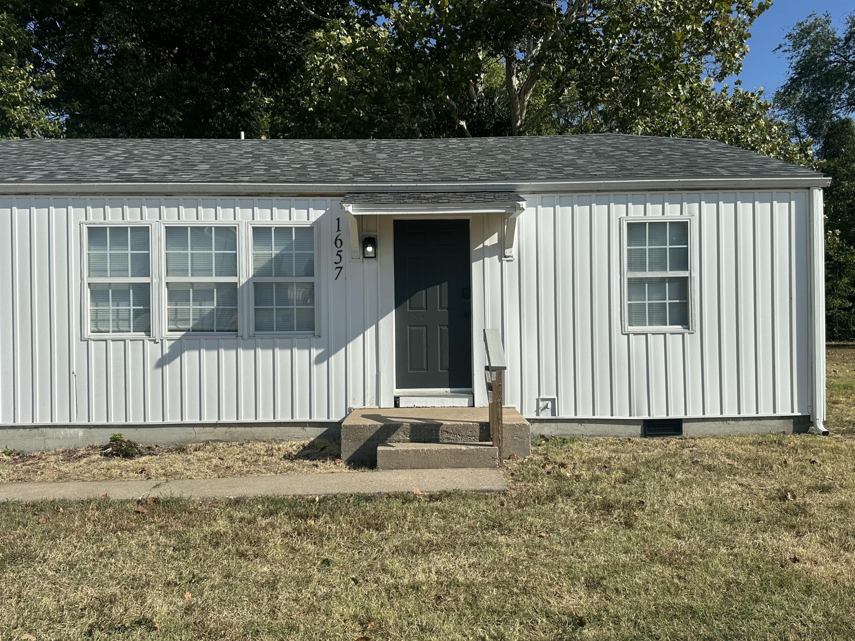 1657 E Division Street, Springfield, MO 65803 — photo 3