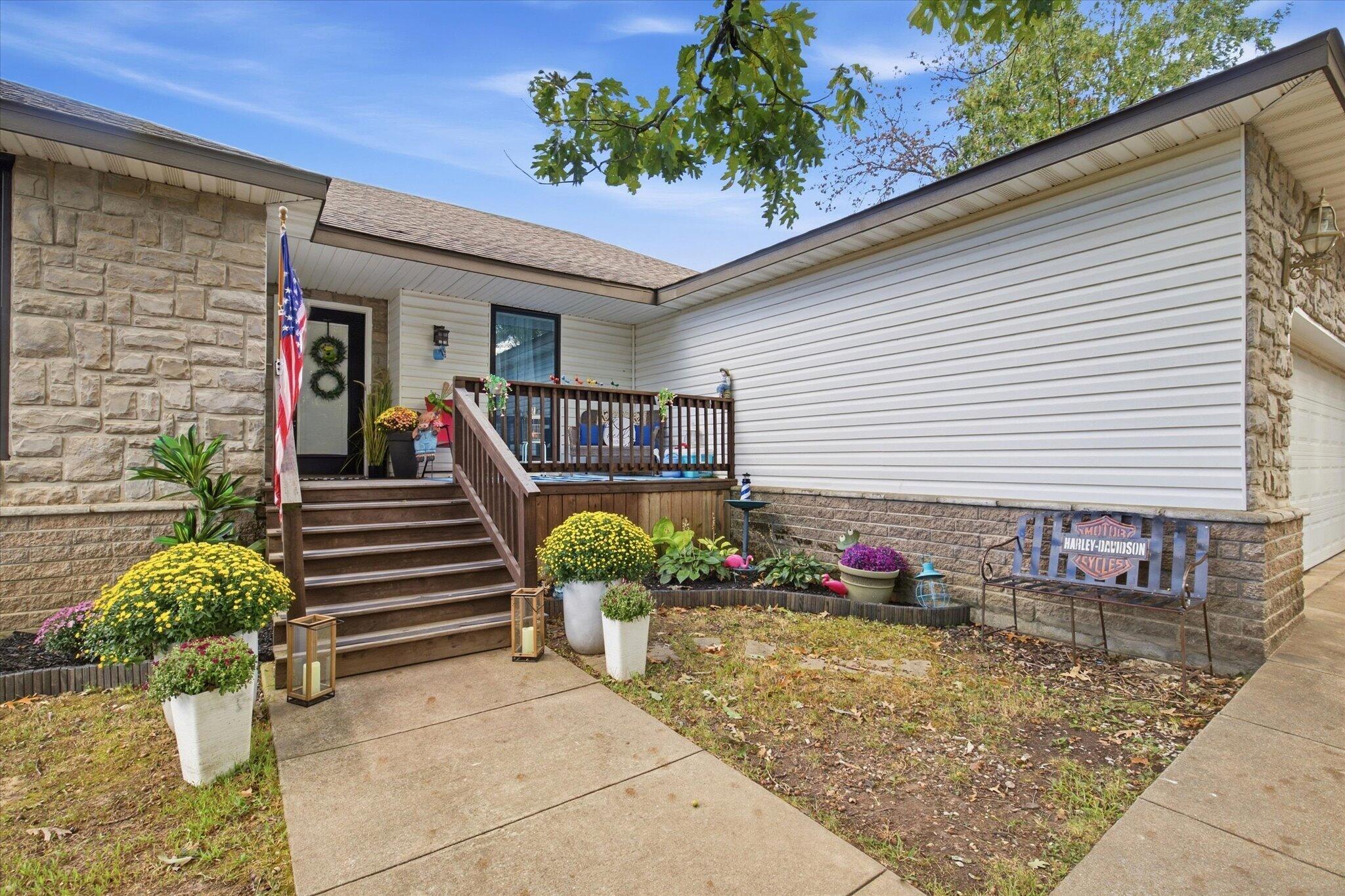 233 Castlegate Drive, Seymour, MO 65746 — photo 2