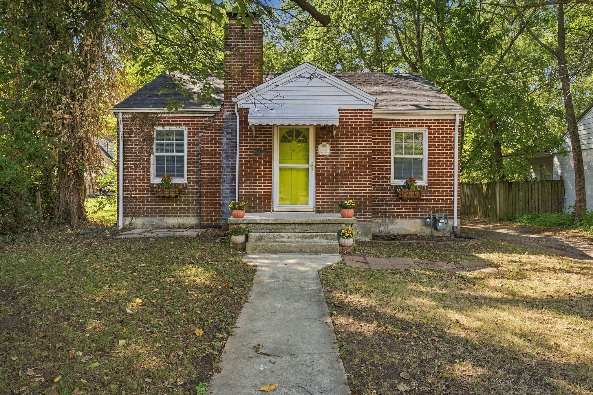 1858 E Grand Street, Springfield, MO 65804 — photo 2