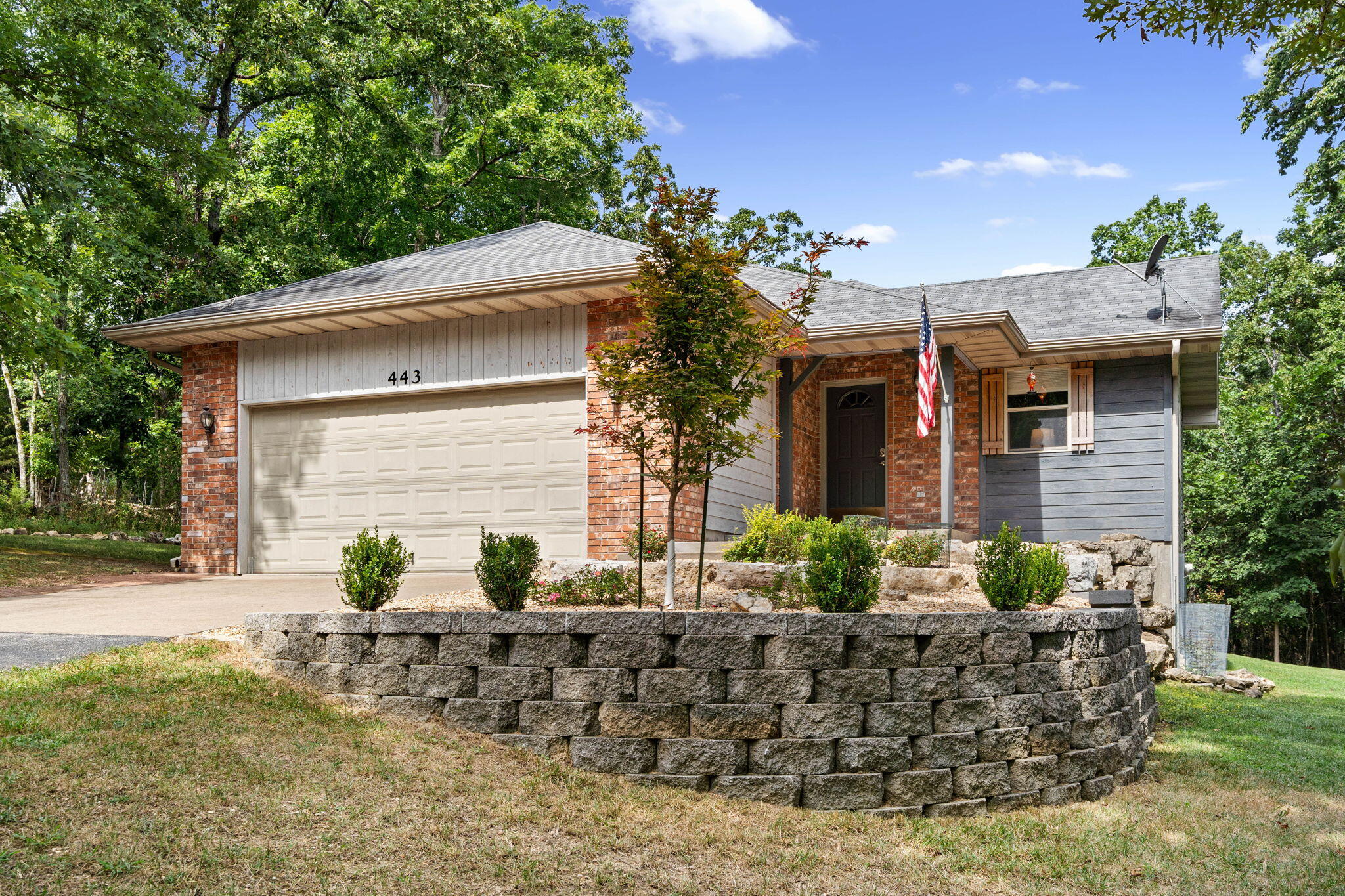 443 Canyon Forest Circle — photo