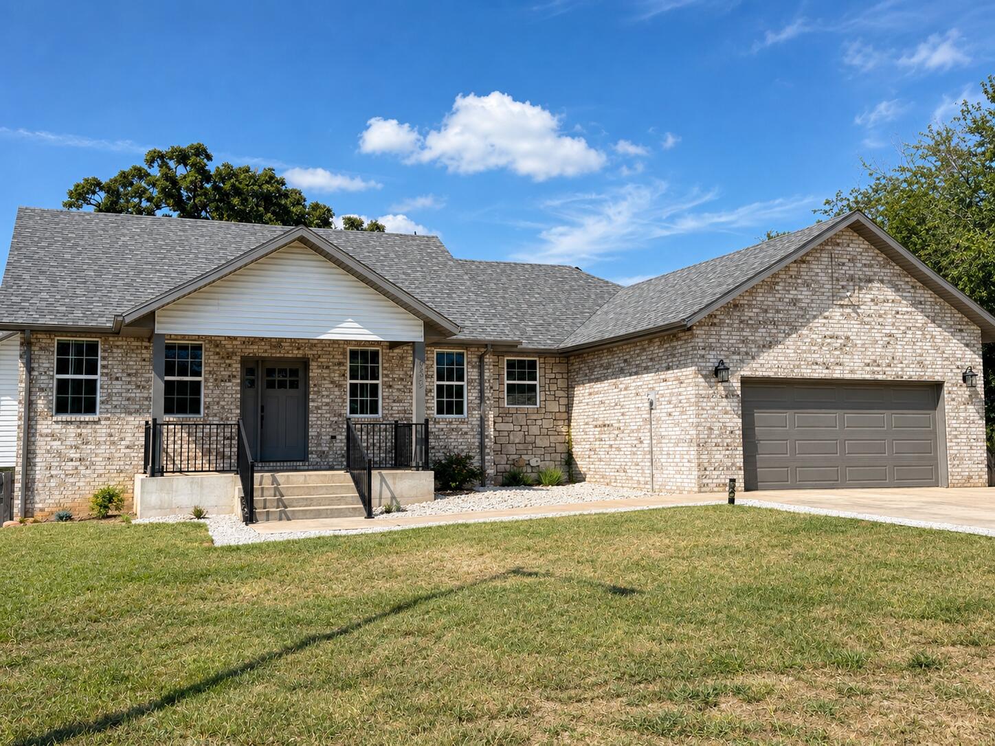 659 W Bridgewood Court — photo
