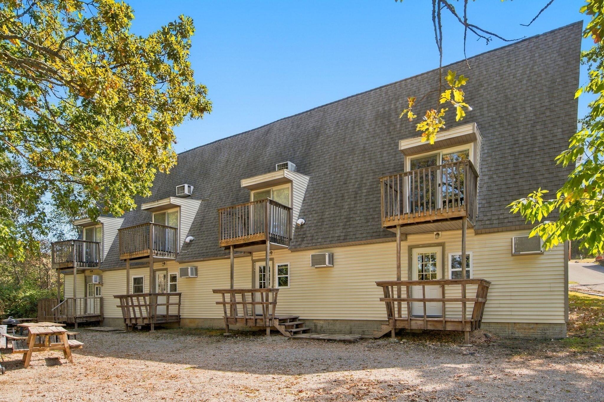 455 Eagle Drive — photo