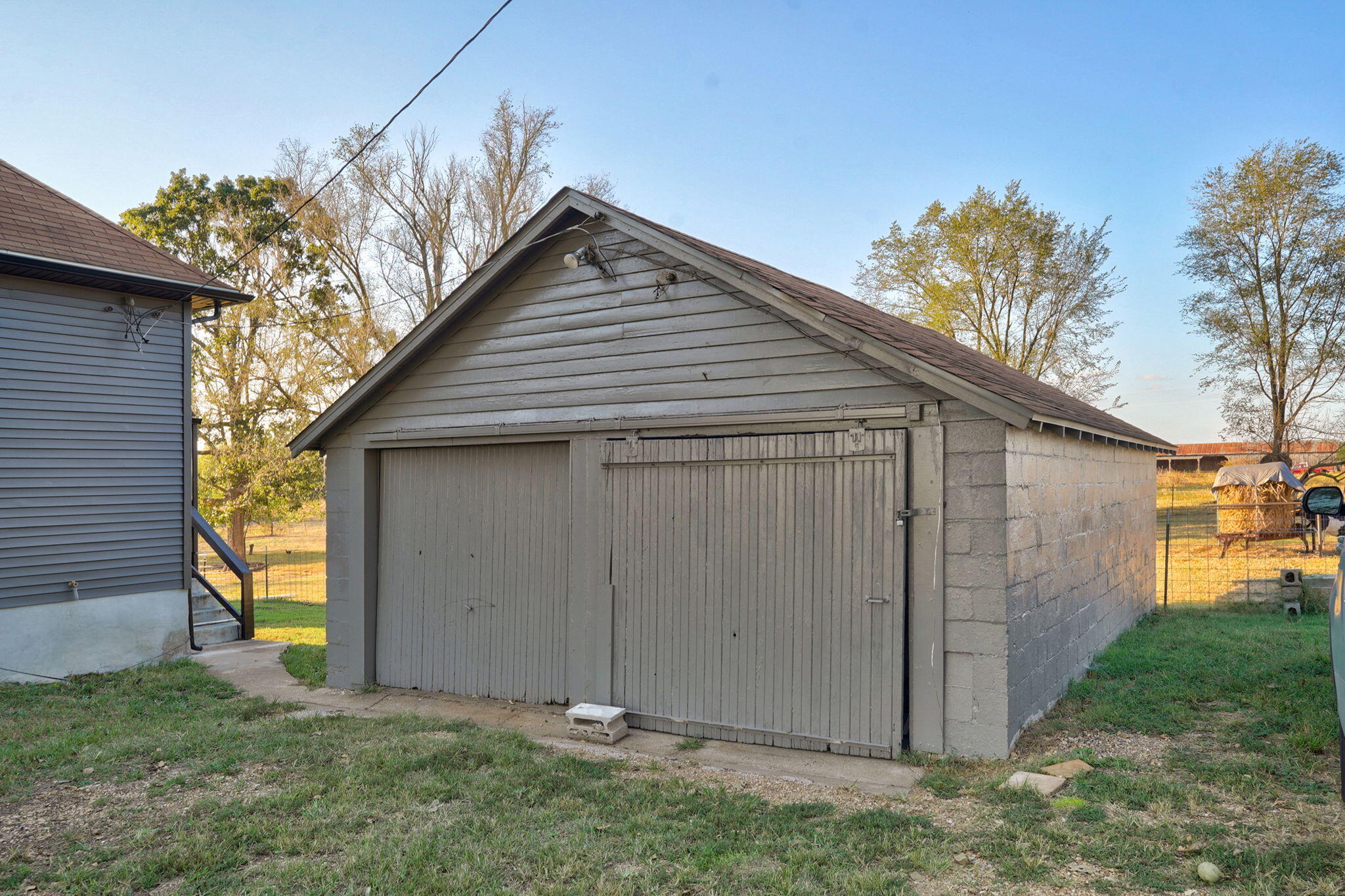 815 E Dade 202, Everton, MO 65646 — photo 3