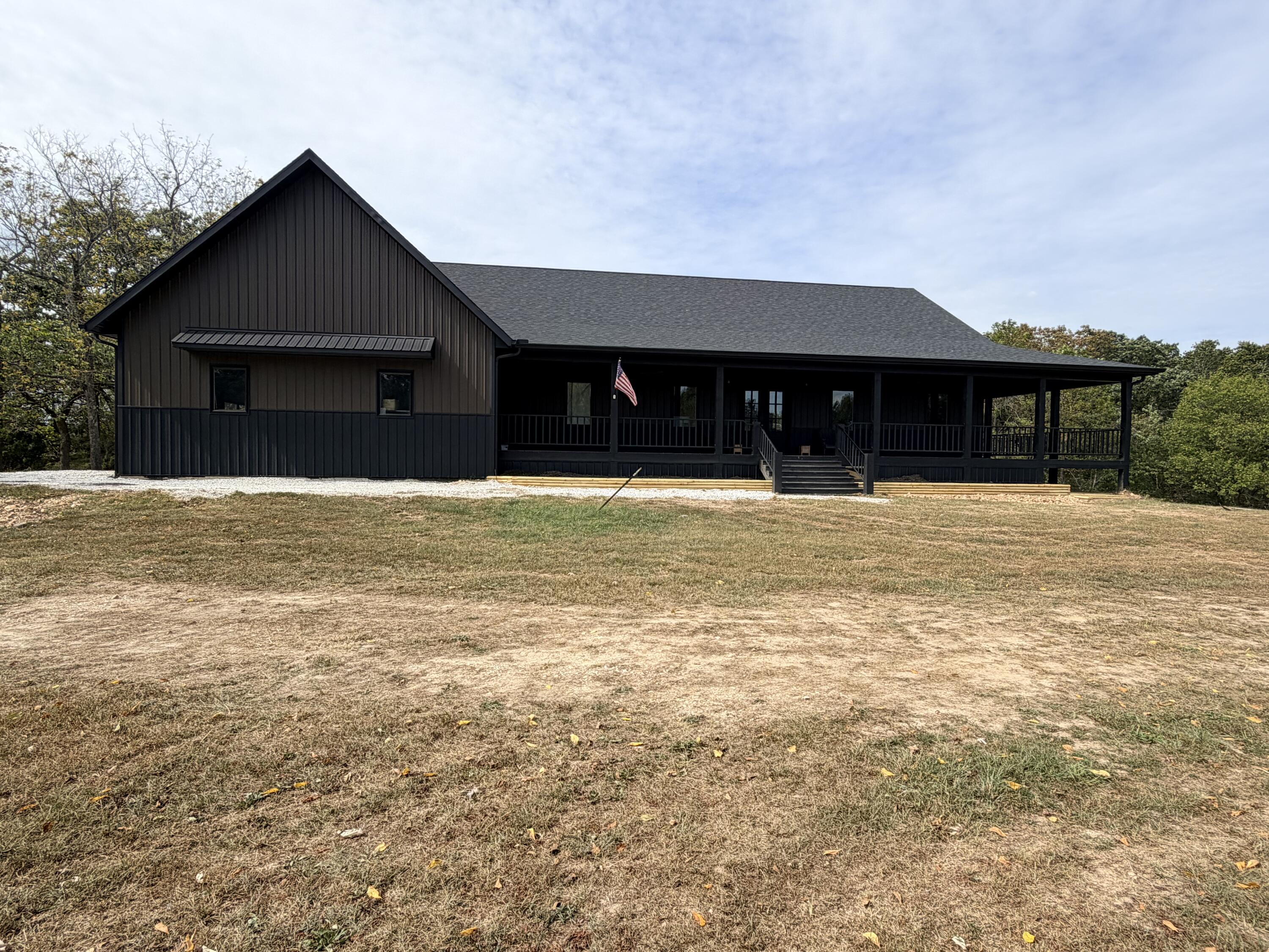 71 Castlegate Drive — photo