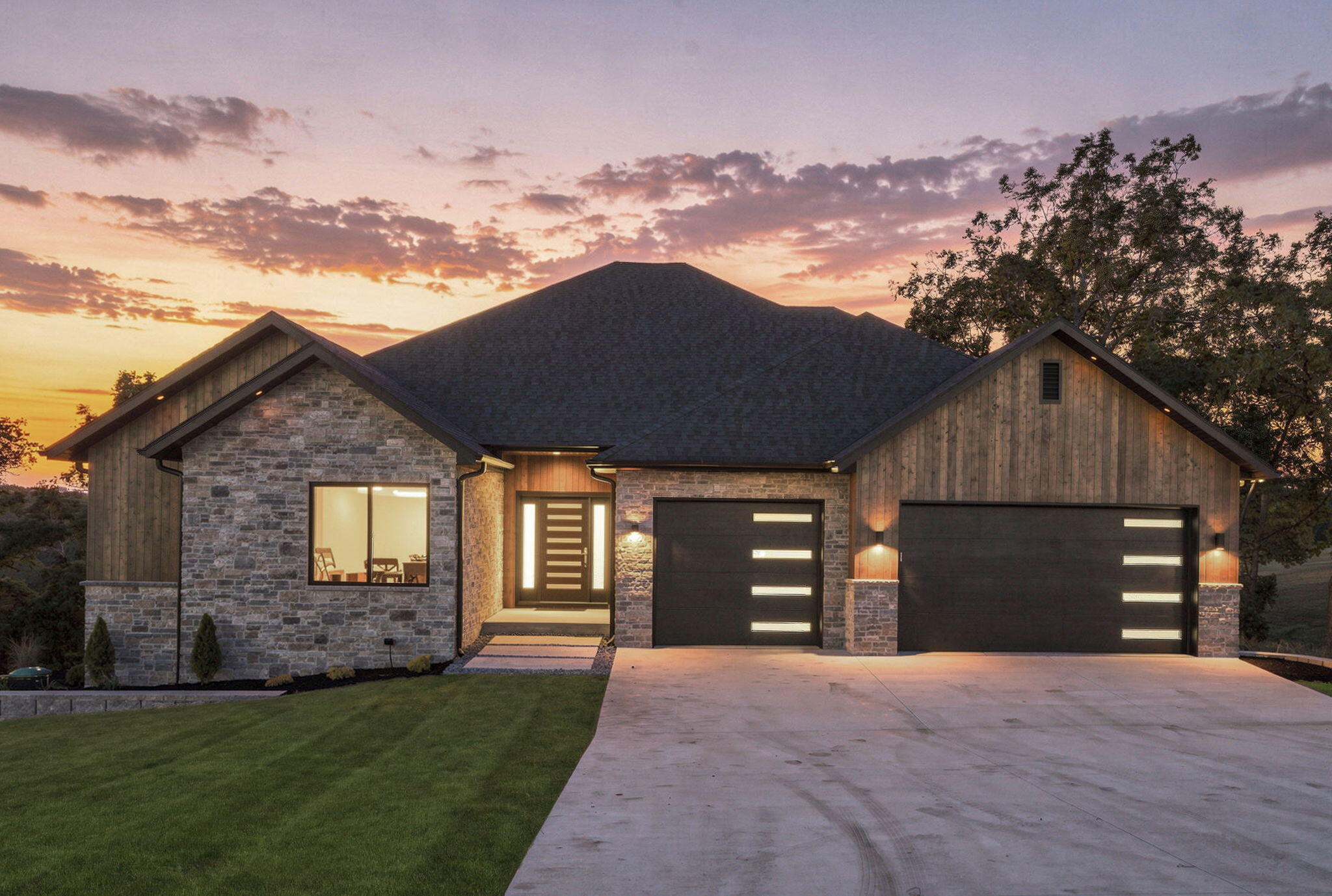 346 Sunset Drive — photo