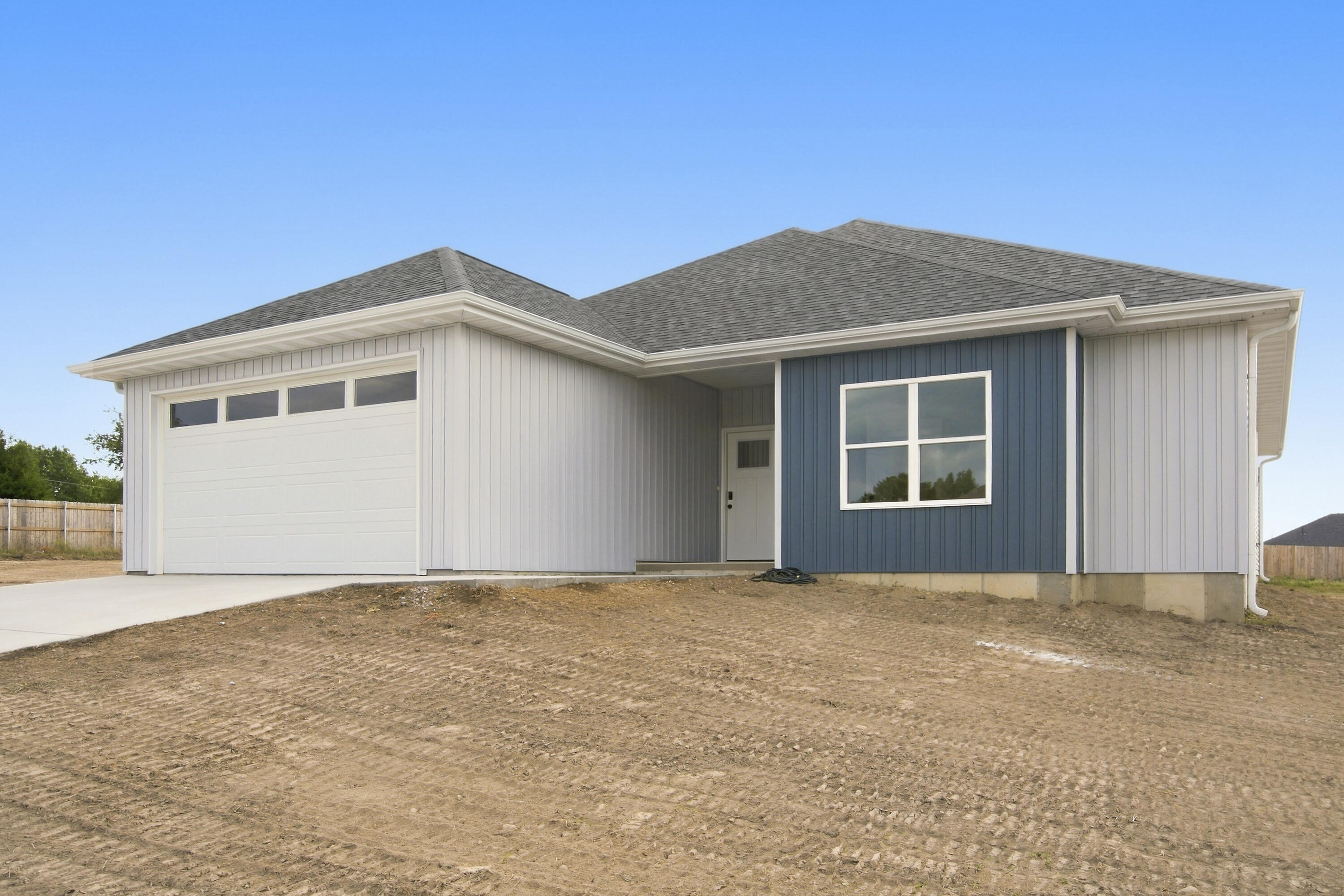 22 Elmer Street, Reeds Spring, MO 65737 — photo 3