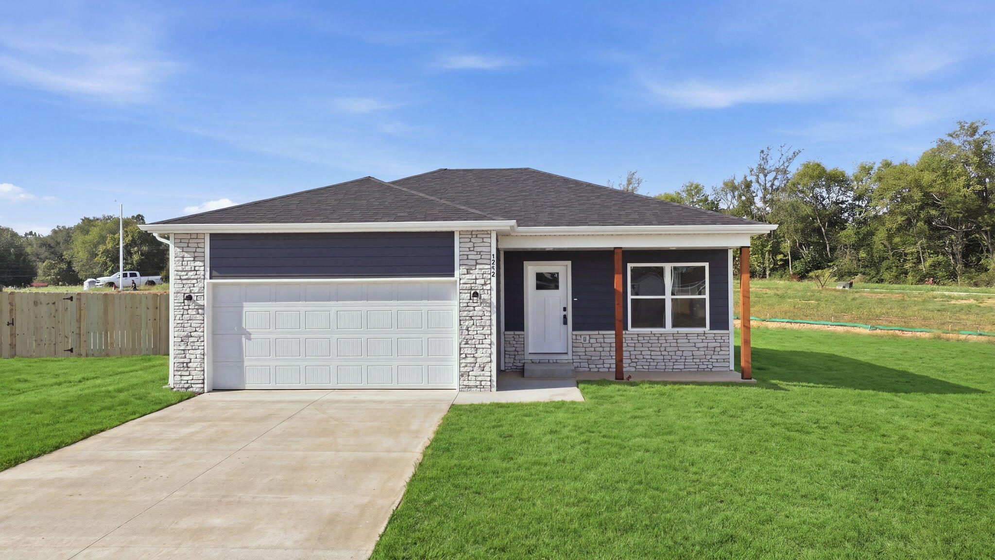 5250 W Crestmere Drive — photo