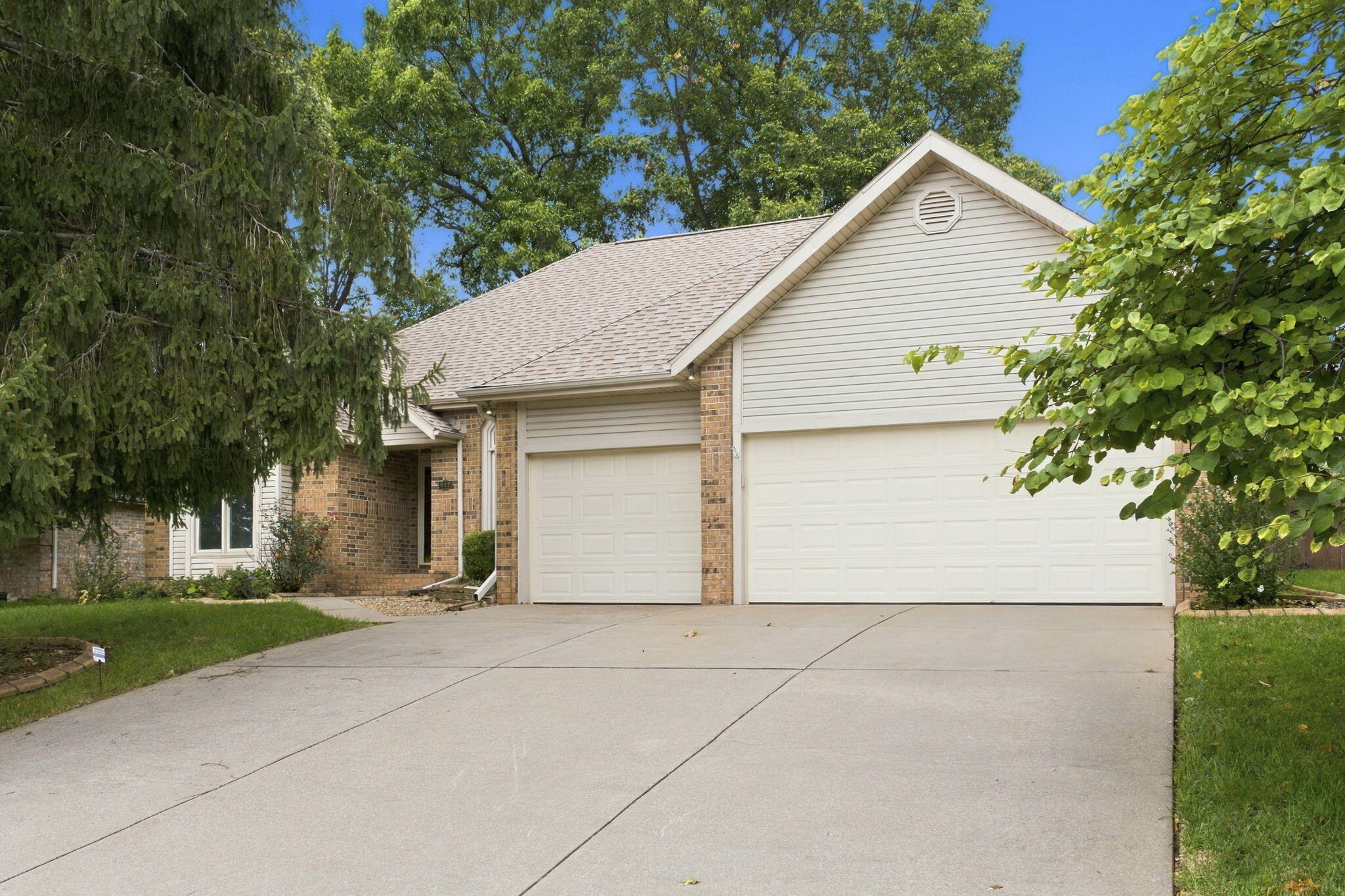 817 E Gaslight Drive, Springfield, MO 65810 — photo 3